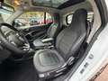 smart forTwo fortwo 66kW DCT prime SPORT*LEDER*NAVI*JBL*KAM Weiß - thumbnail 24