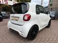 smart forTwo fortwo 66kW DCT prime SPORT*LEDER*NAVI*JBL*KAM Weiß - thumbnail 16