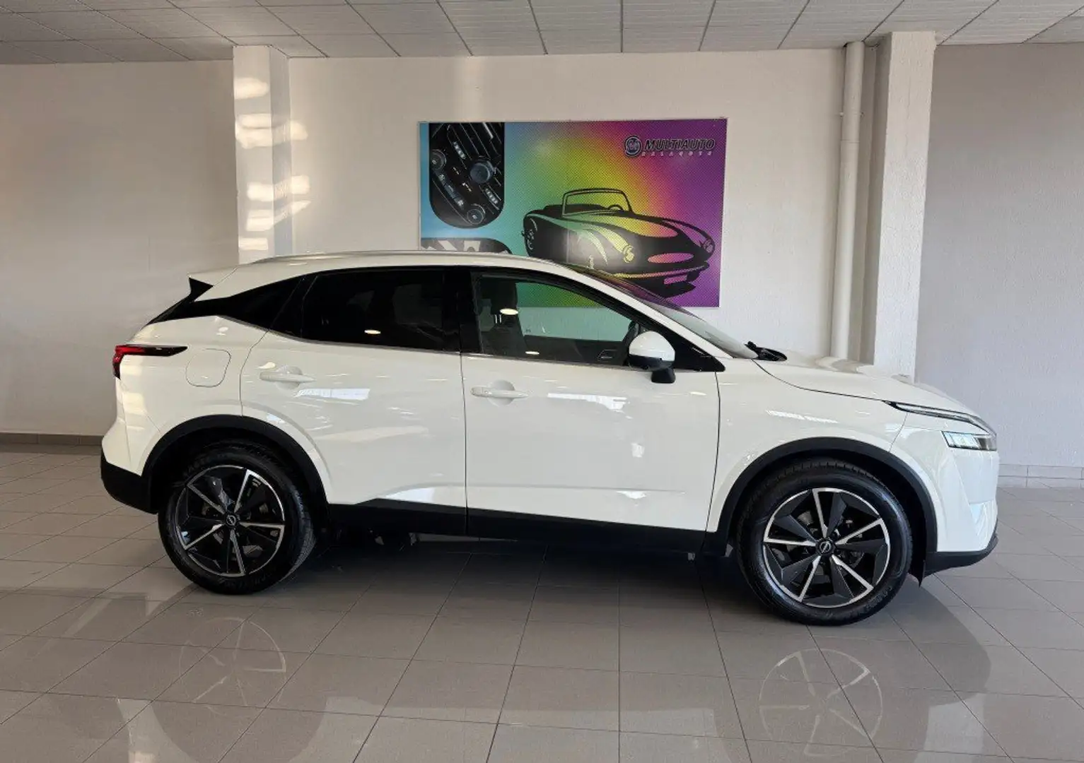 Nissan Qashqai 1.3 DIG-T 140cv mHEV 4x2 Tekna Blanco - 2