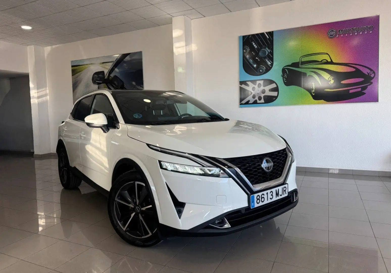Nissan Qashqai 1.3 DIG-T 140cv mHEV 4x2 Tekna Blanco - 1