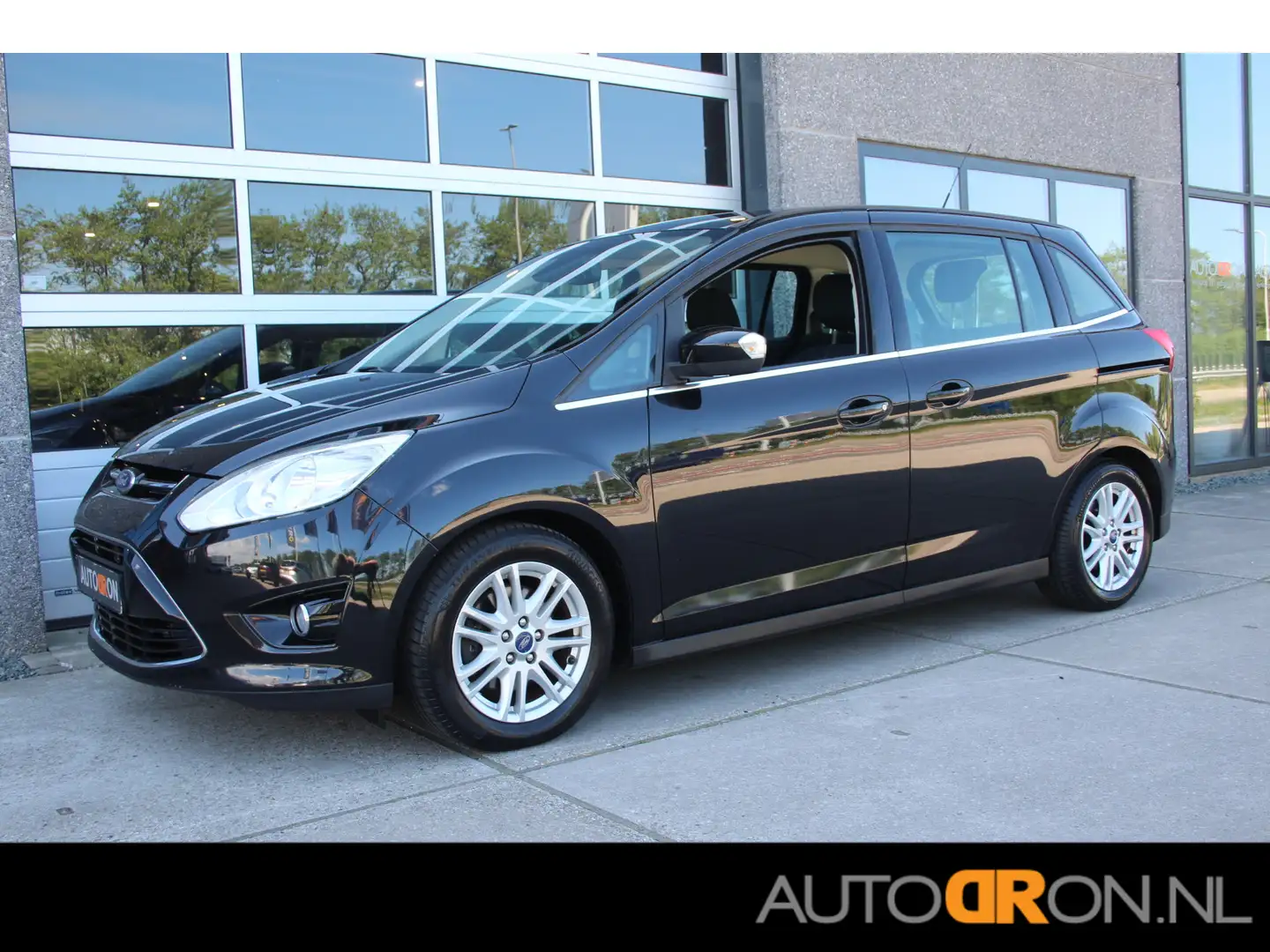 Ford Grand C-Max 1.0 Ecoboost 126 Pk Titanium 7 persoons Trekhaak Black - 1