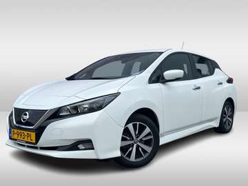 Acenta 40 kWh / Camera / CarPlay / 16'' / Keyless