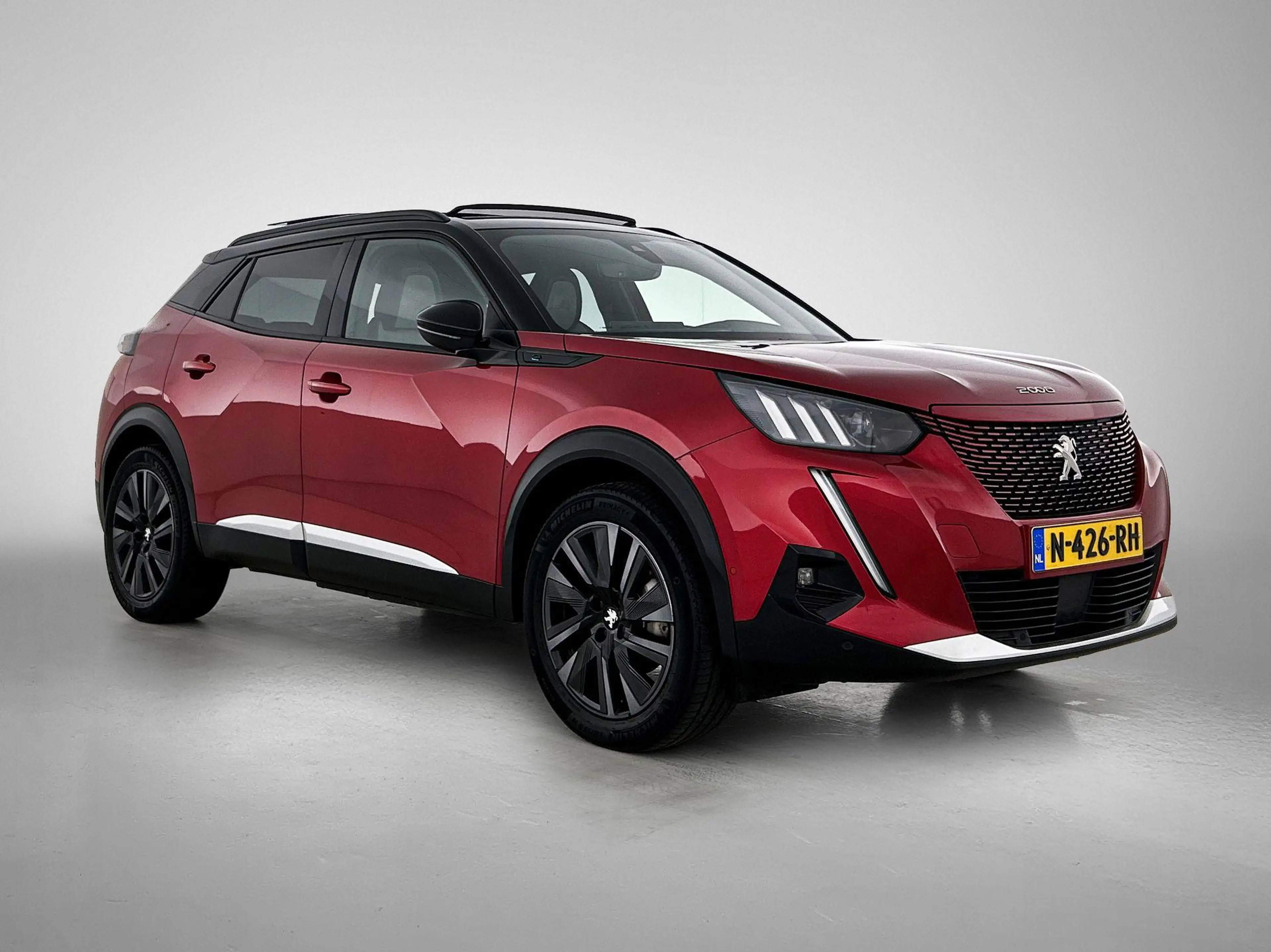 Peugeot e-2008 EV 136pk GT Pack 50 kWh Automaat | Schuif-/kanteld — photo 2