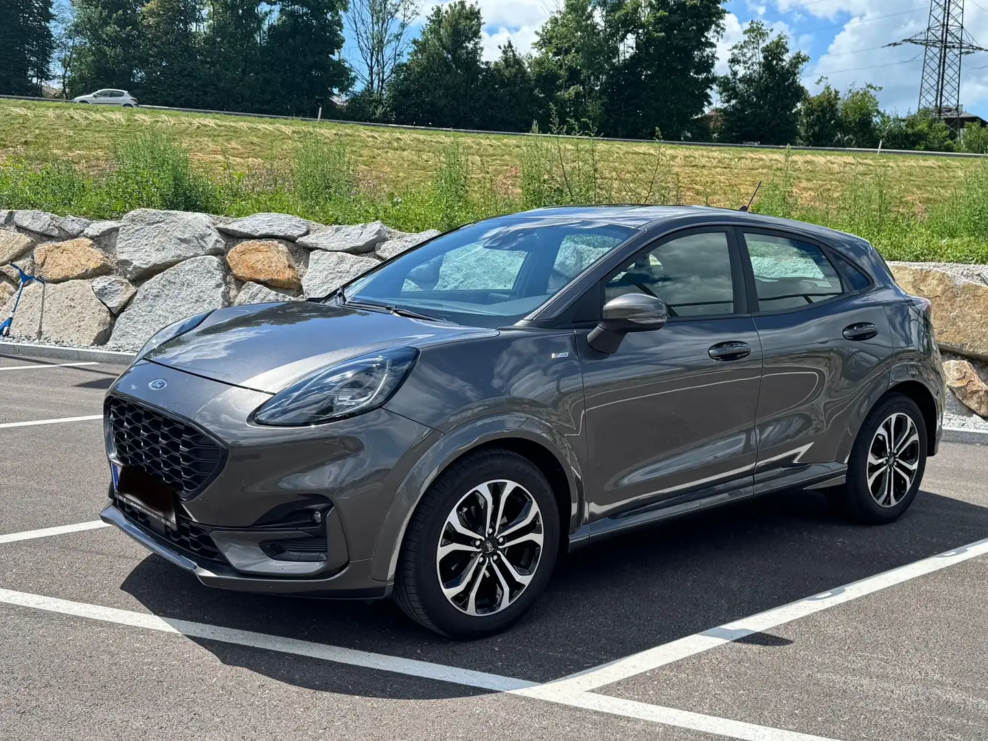 Ford Puma Puma 1,0 EcoBoost ST-Line Grau - 1