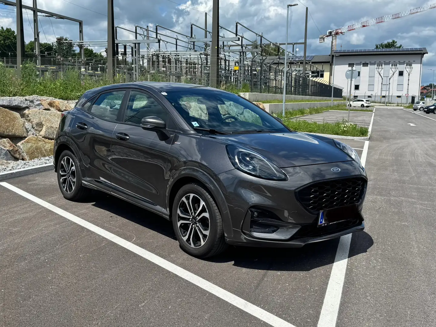 Ford Puma Puma 1,0 EcoBoost ST-Line Grau - 2
