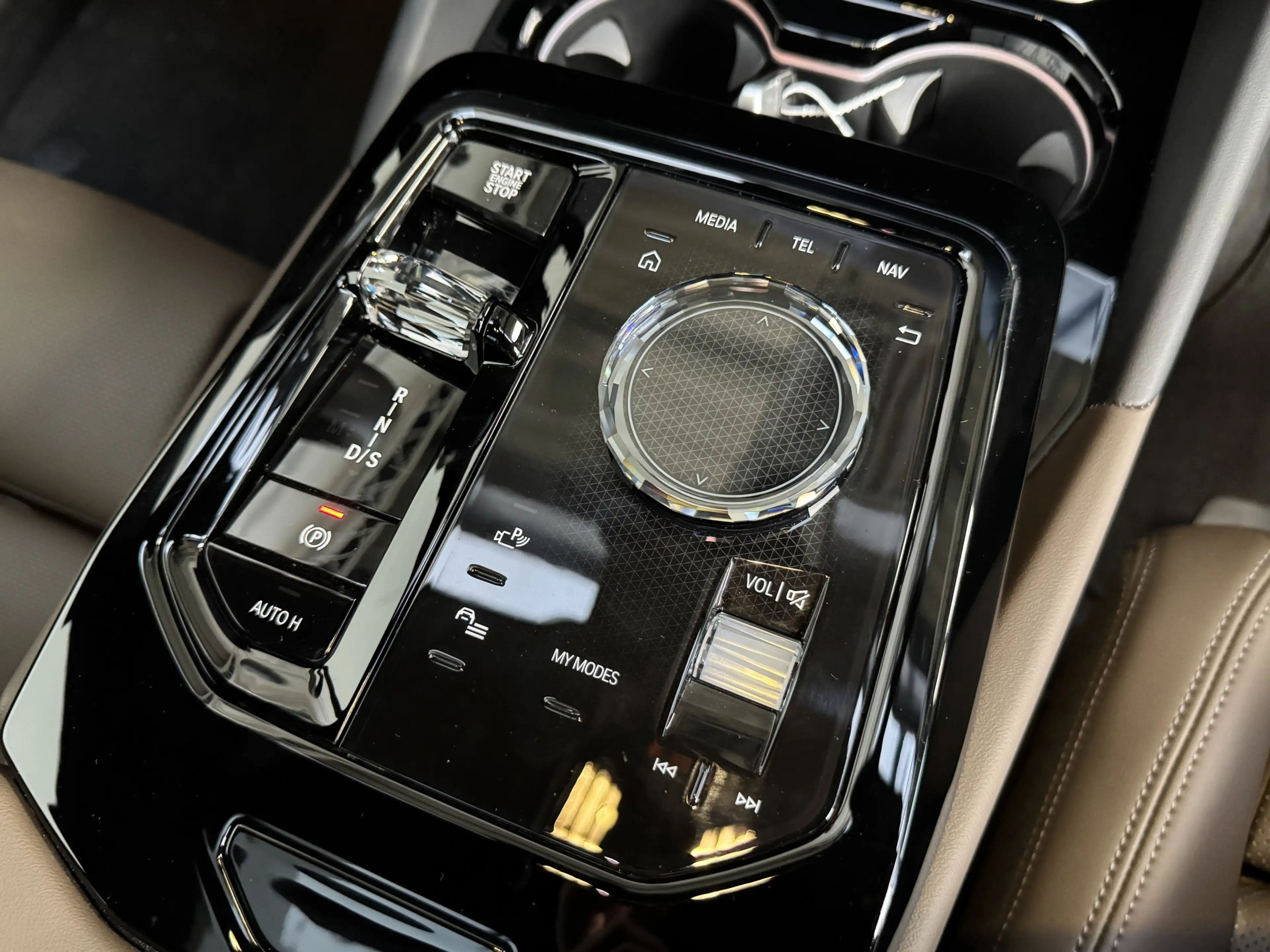 BMW 540 xDr. To. M Sport Pro Pano ACC 20Zoll B&W — photo 35