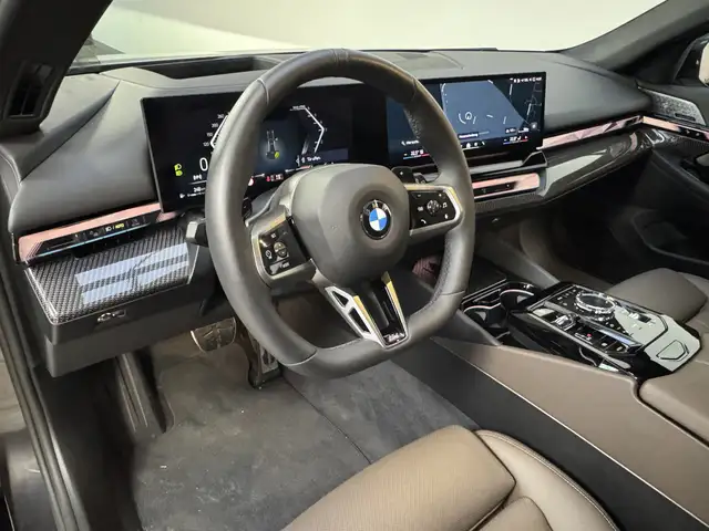 BMW M view 8