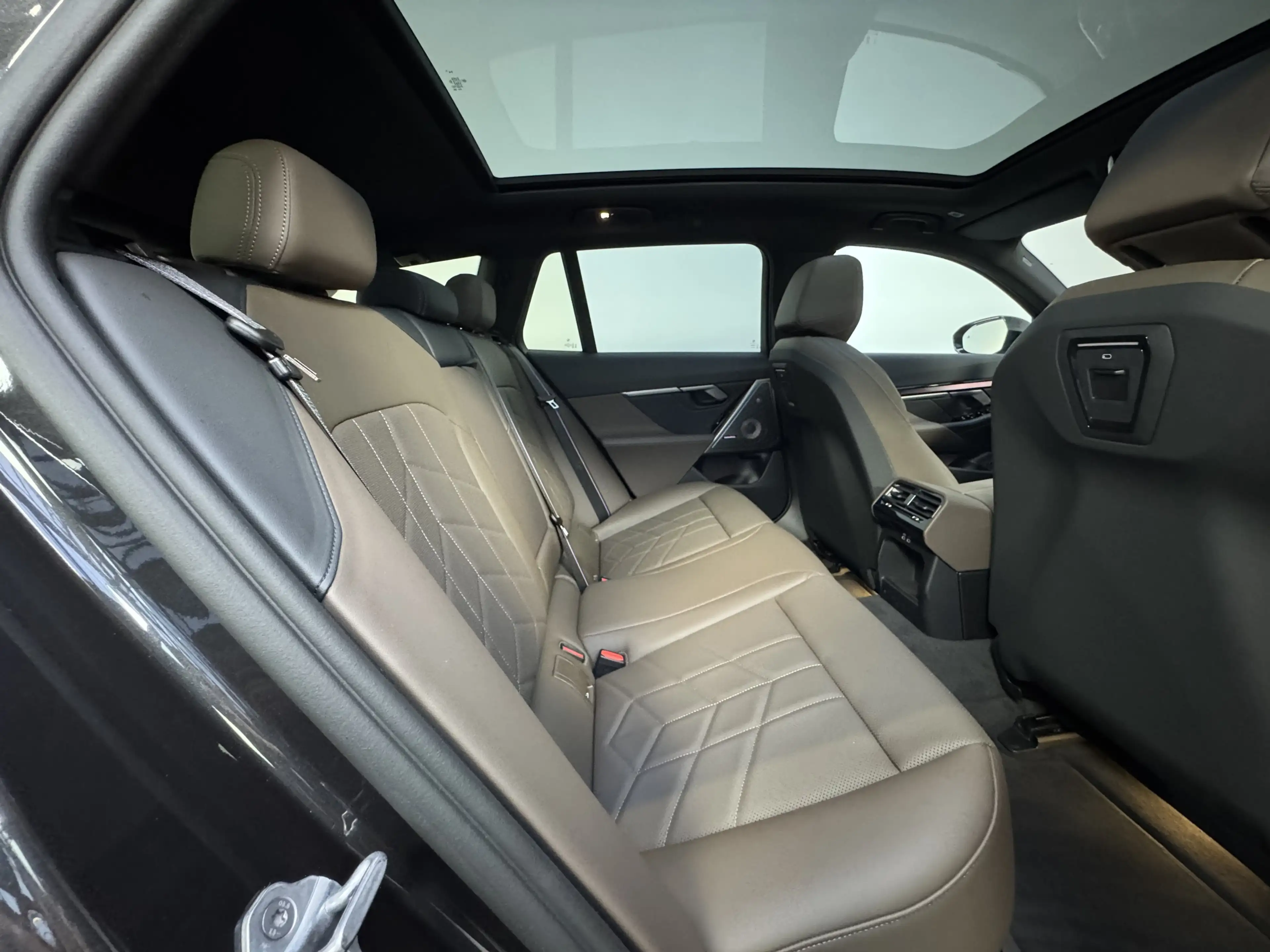 BMW 540 xDr. To. M Sport Pro Pano ACC 20Zoll B&W — photo 30