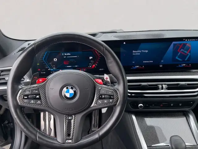 BMW M4 view 9