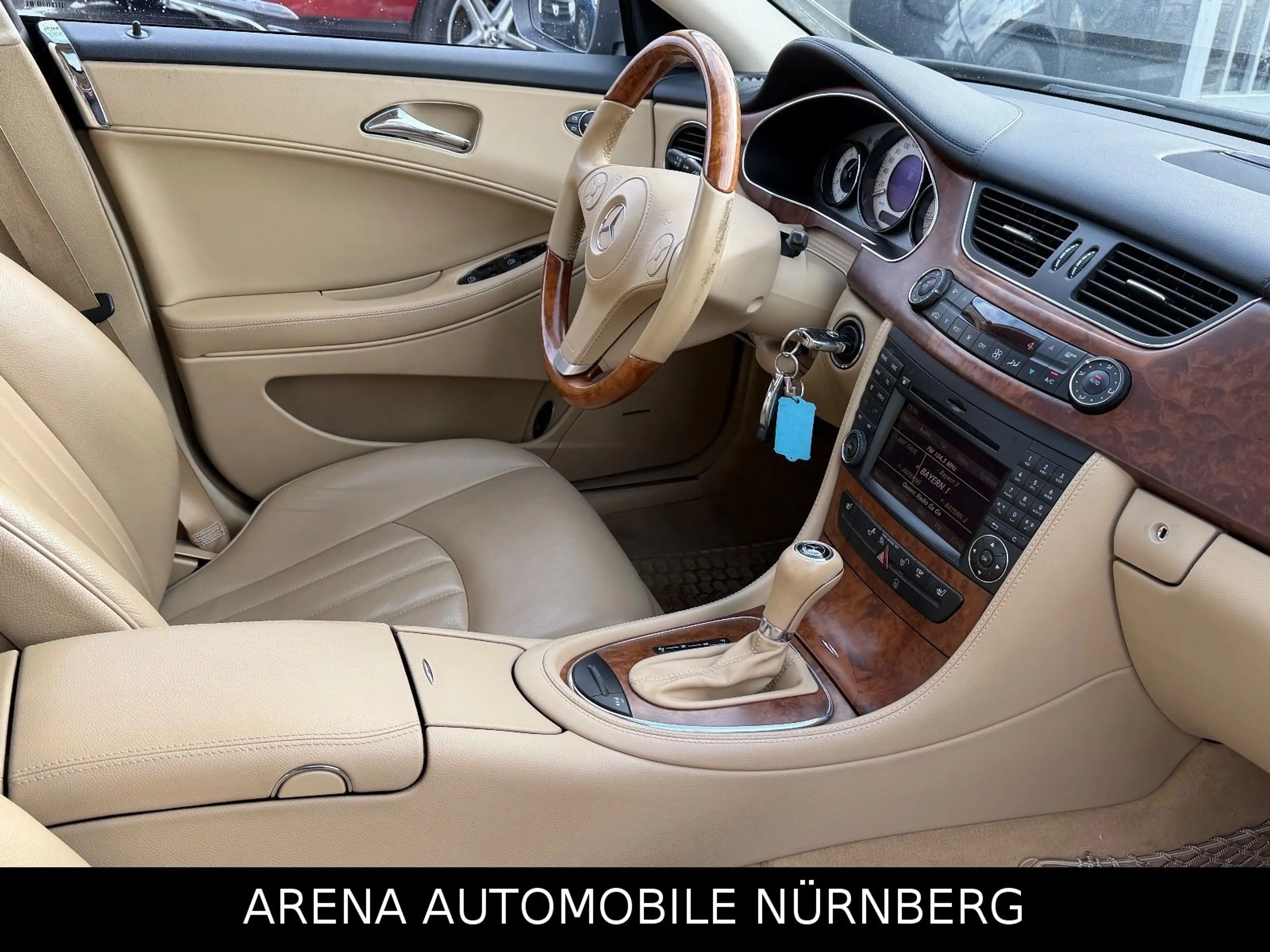 Mercedes-Benz CLS 350 CLS350 CGI*Matt Foliert*Schiebedach*Leder*Xenon — photo 14