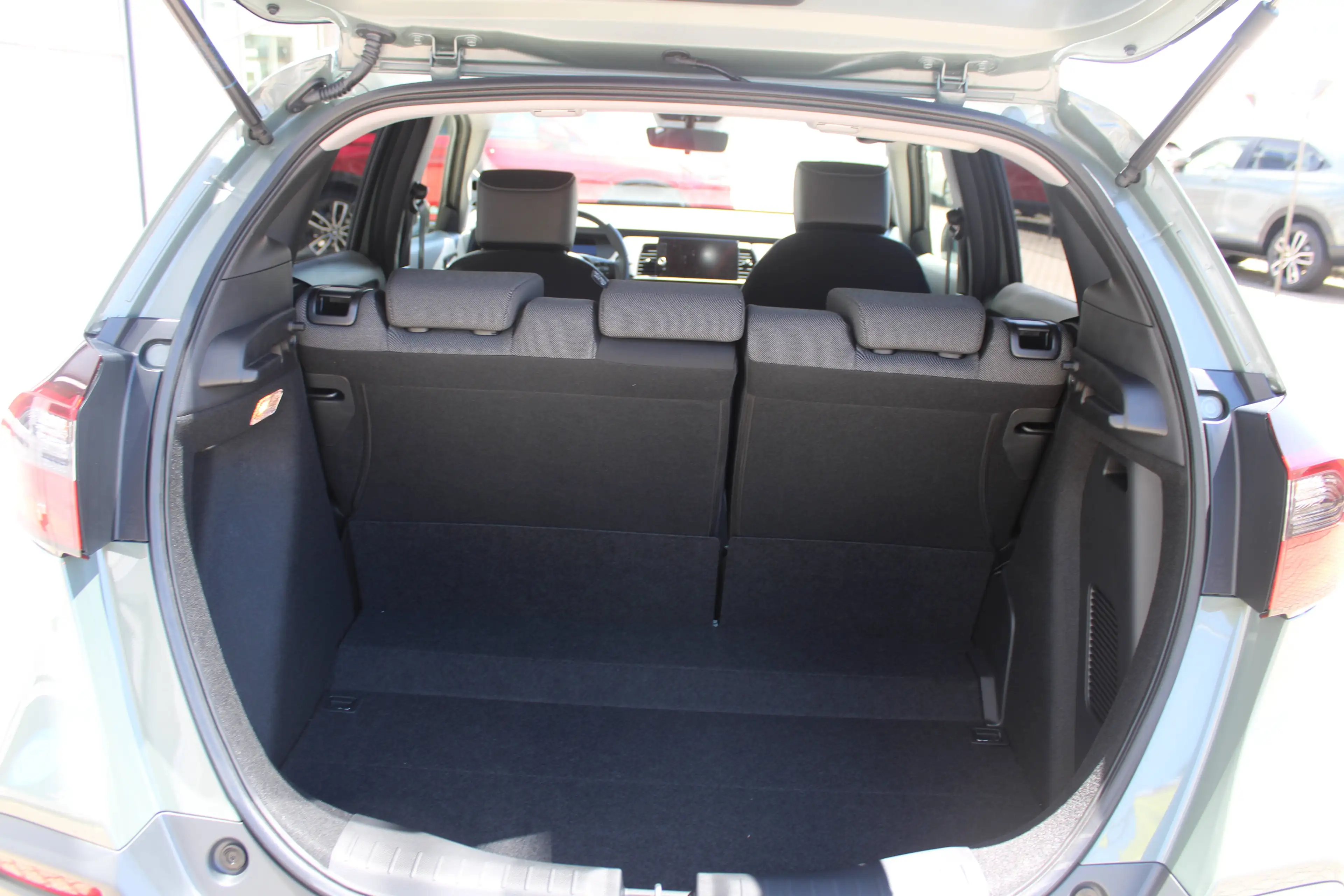 Honda Jazz 1.5 i-MMD Hybrid Crosstar Advance !MY 2027! — photo 10