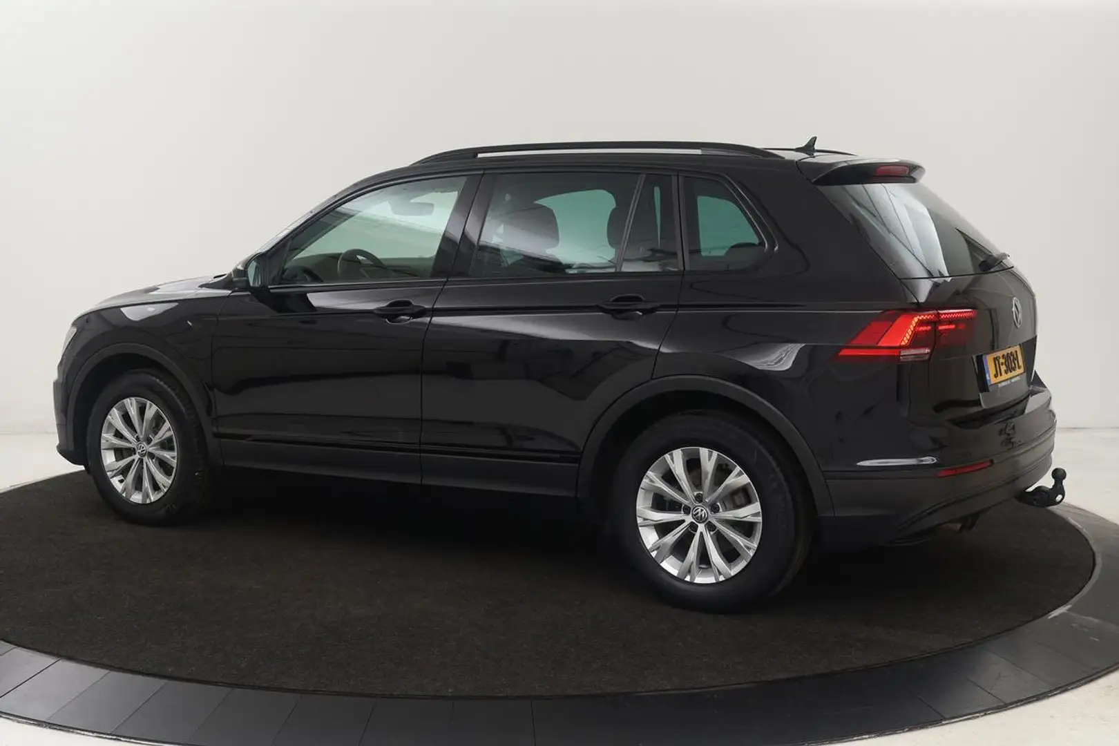 Volkswagen Tiguan 1.4 TSI Connected Series | Trekhaak | Carplay | Ca Noir - 2
