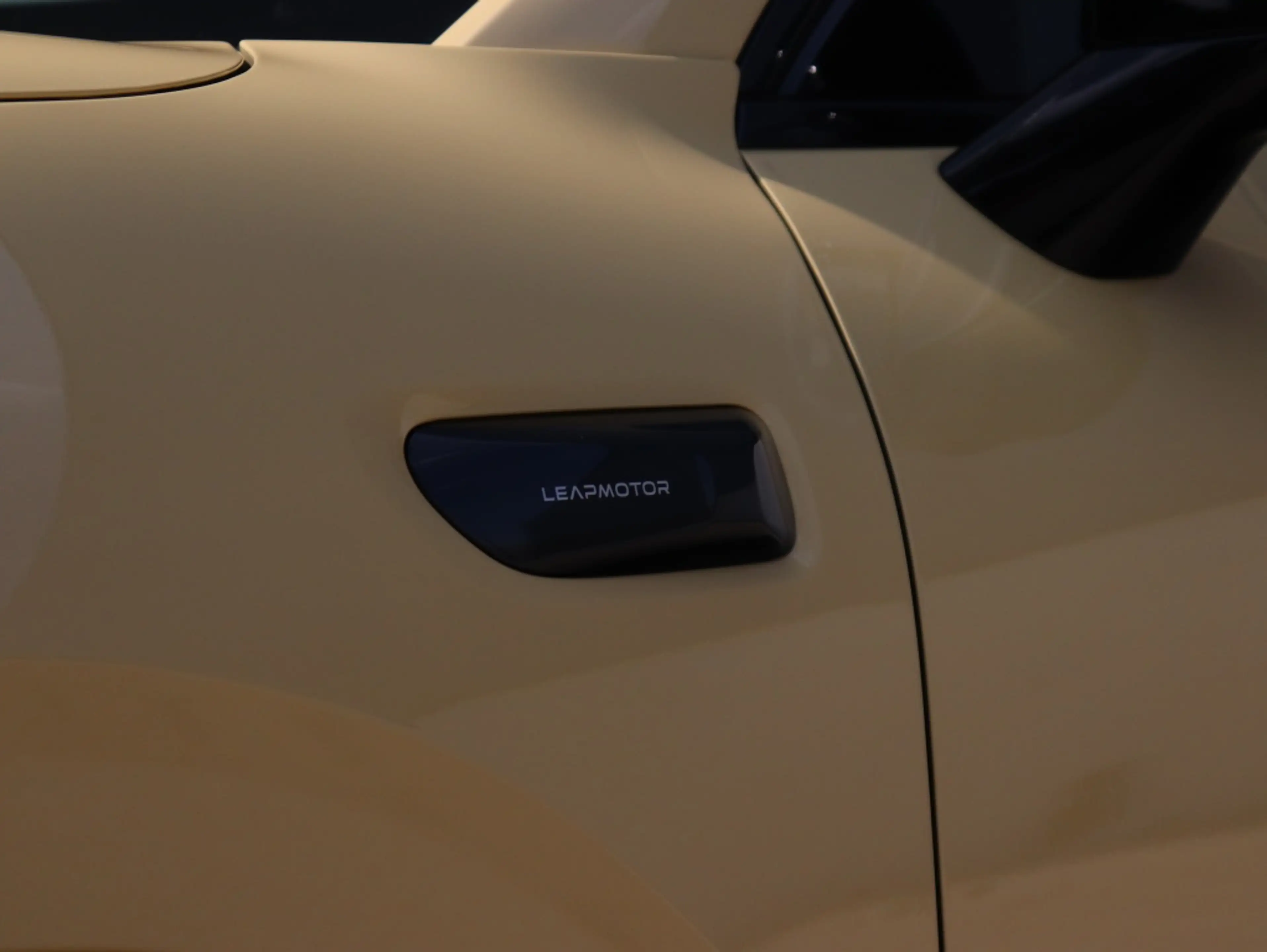 Leapmotor B05 ProMax Des 67.1 kWh — photo 5