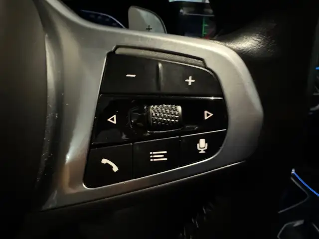 BMW X5 view 9