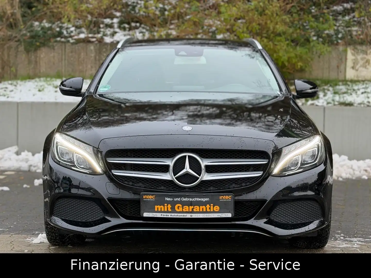 Mercedes-Benz C 220 d Avantgarde/AUTOMATIK/LED/LEDER/2HAND Schwarz - 2