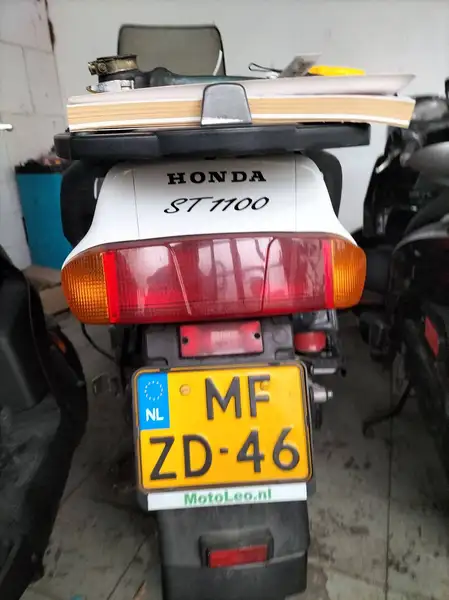 Honda ST 1300 Pan-European - foto 3