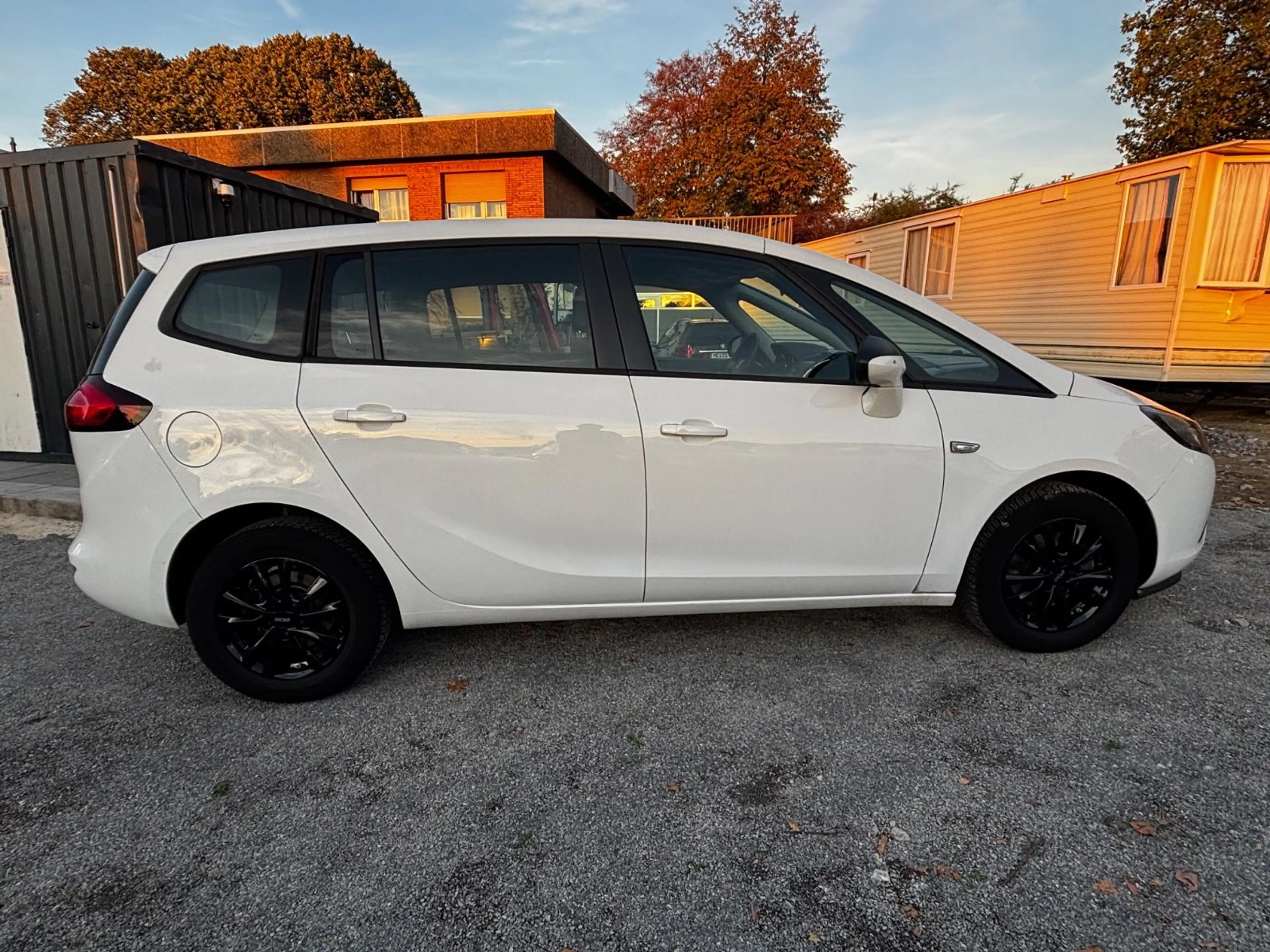 Opel Zafira C Tourer Selection 1.4 LMF*KLIMA*AUX*5TÜR — photo 4
