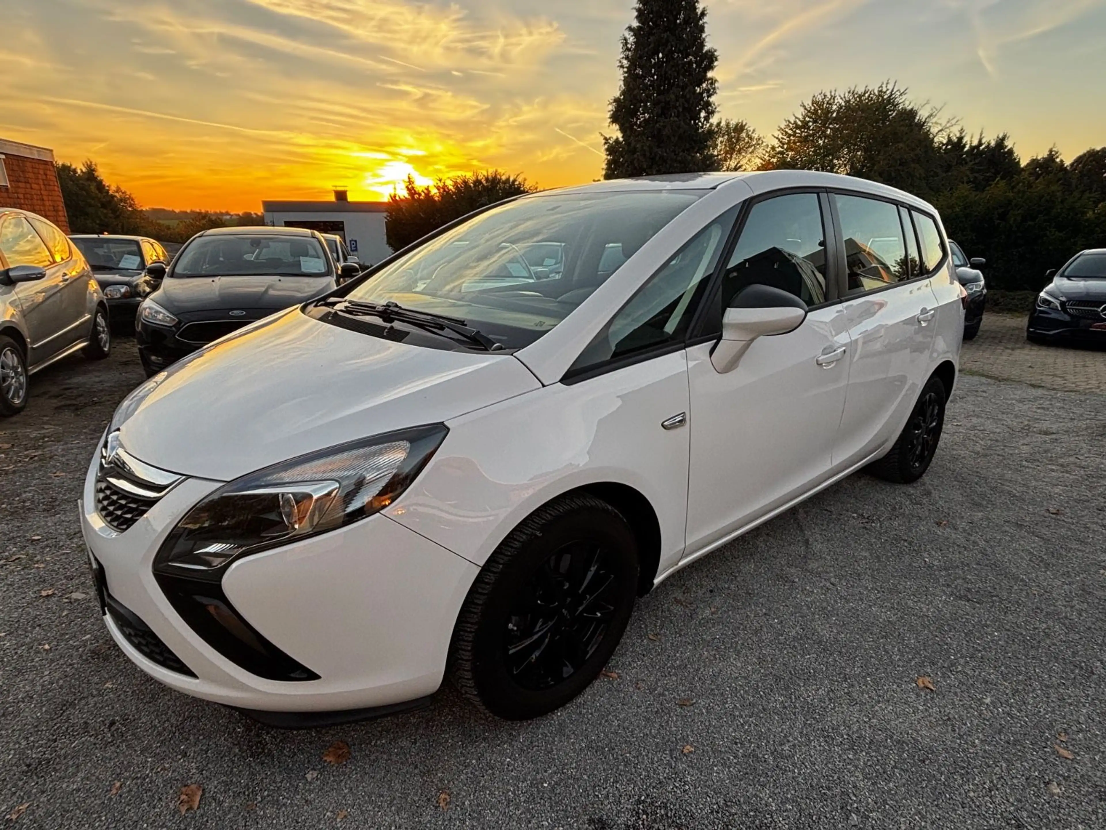 Opel Zafira C Tourer Selection 1.4 LMF*KLIMA*AUX*5TÜR — photo 9