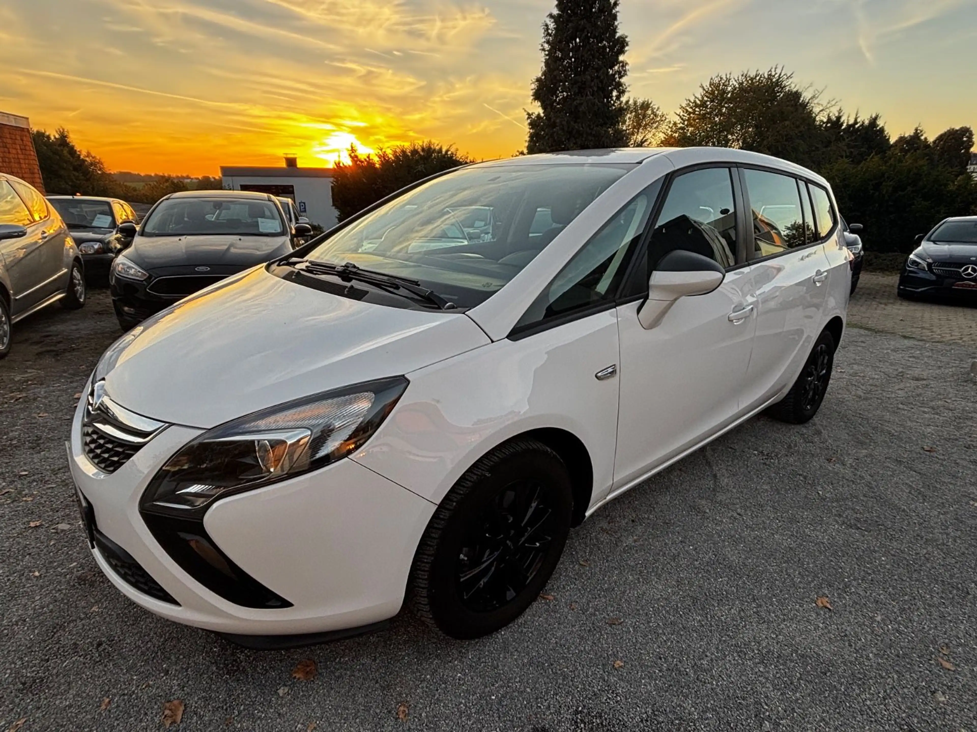 Opel Zafira C Tourer Selection 1.4 LMF*KLIMA*AUX*5TÜR