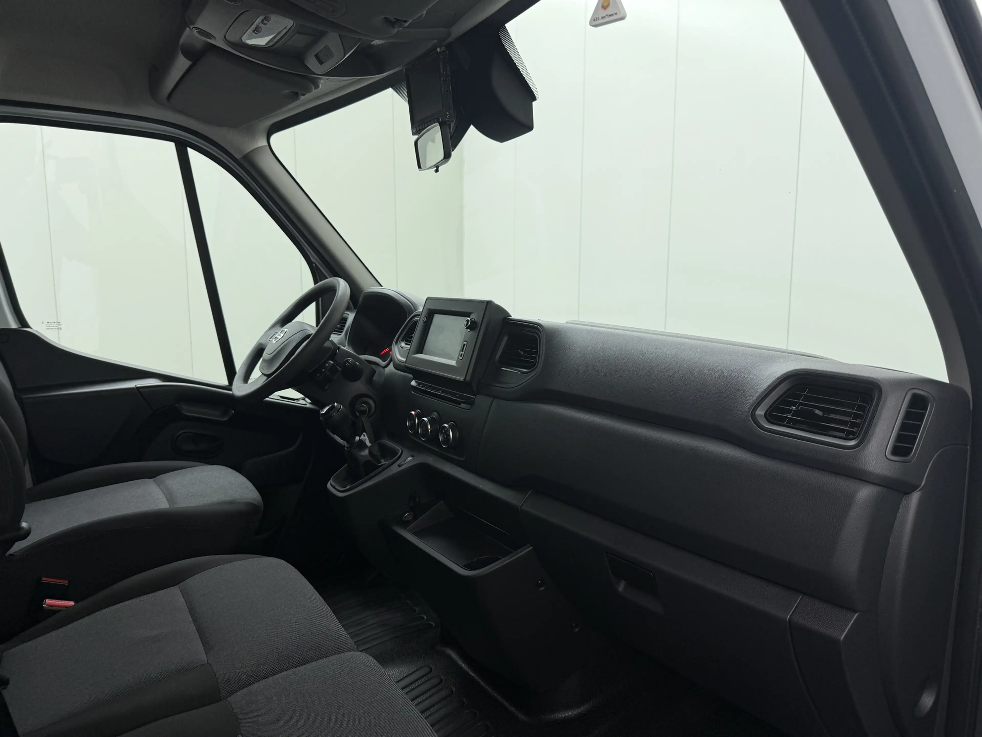 Nissan Interstar 3.5DCi 165PK Bakwagen+Laadklep | Dakspoiler | Navi — photo 22