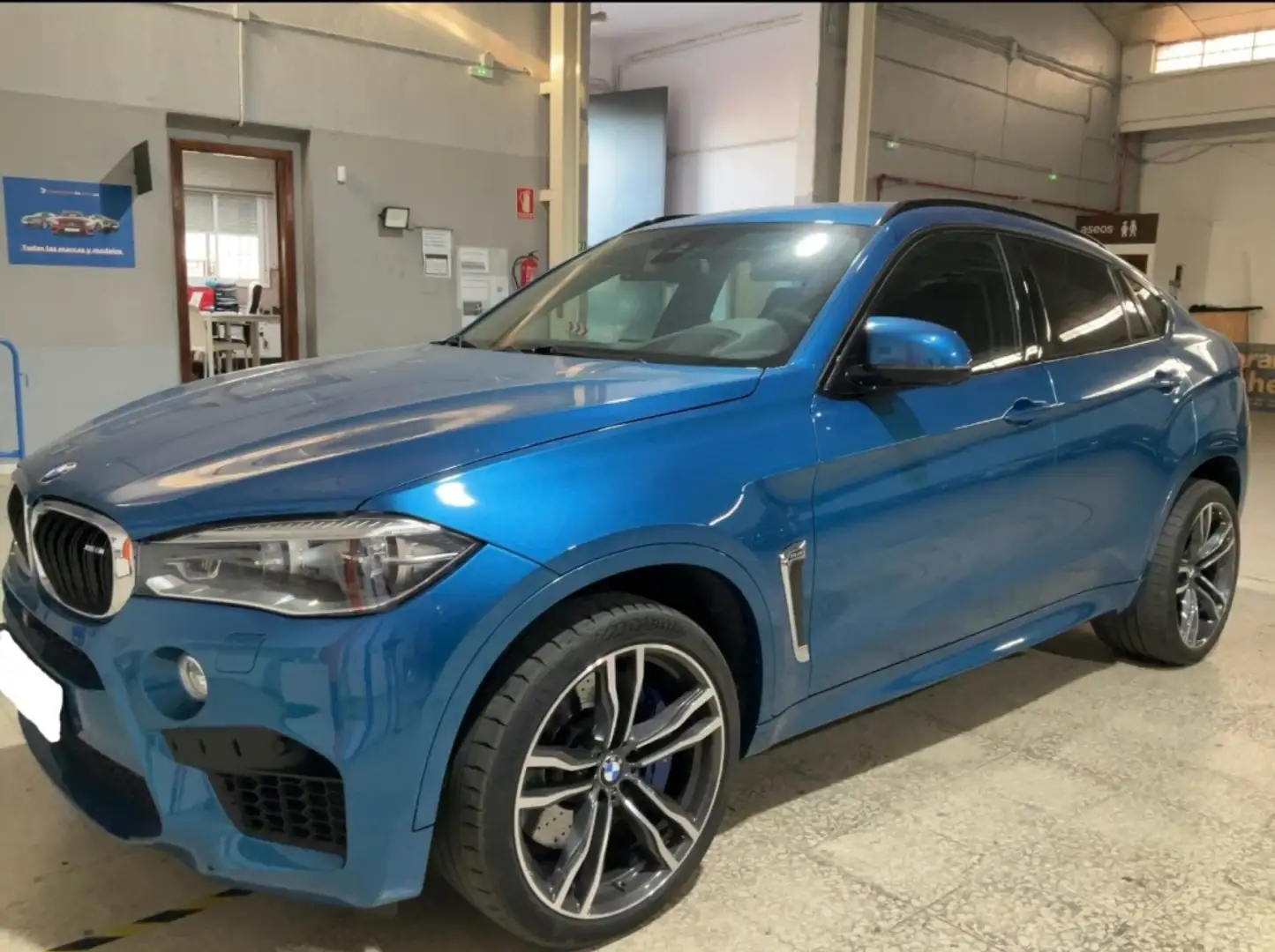 BMW X6 M MA Bleu - 1