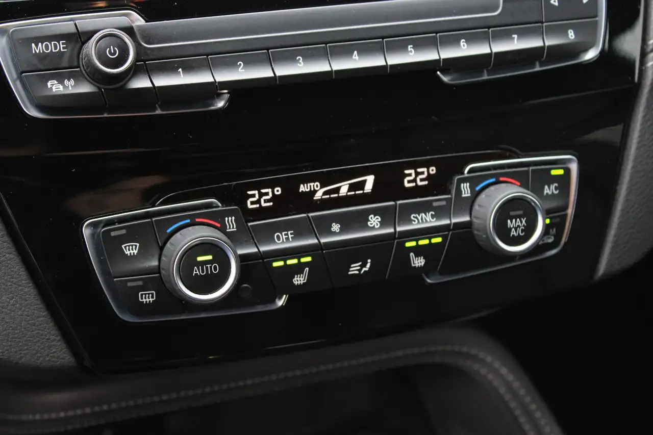 BMW X1 sDrive18i Camera Stoelverwarming Navi Leder, миниатюра 12