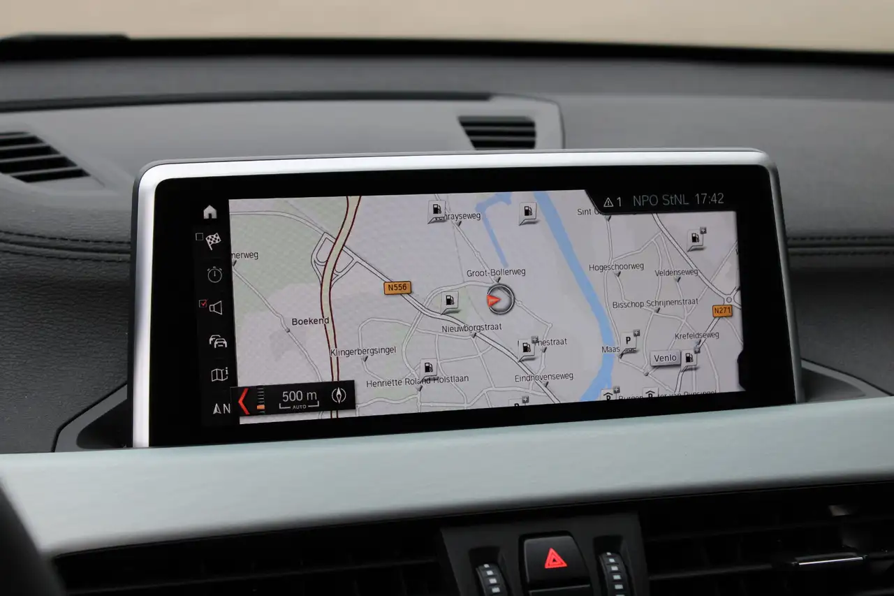 BMW X1 sDrive18i Camera Stoelverwarming Navi Leder, миниатюра 7