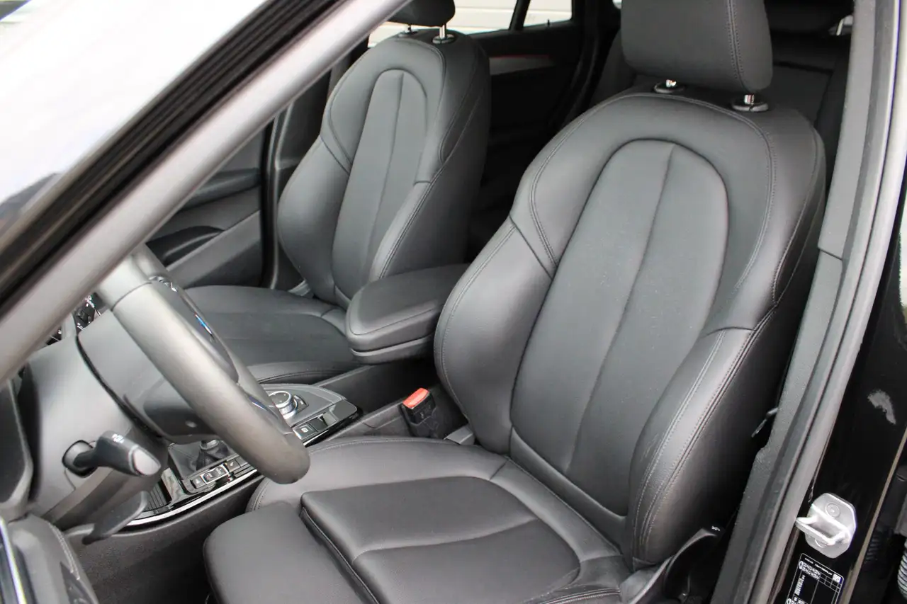 BMW X1 sDrive18i Camera Stoelverwarming Navi Leder, миниатюра 3