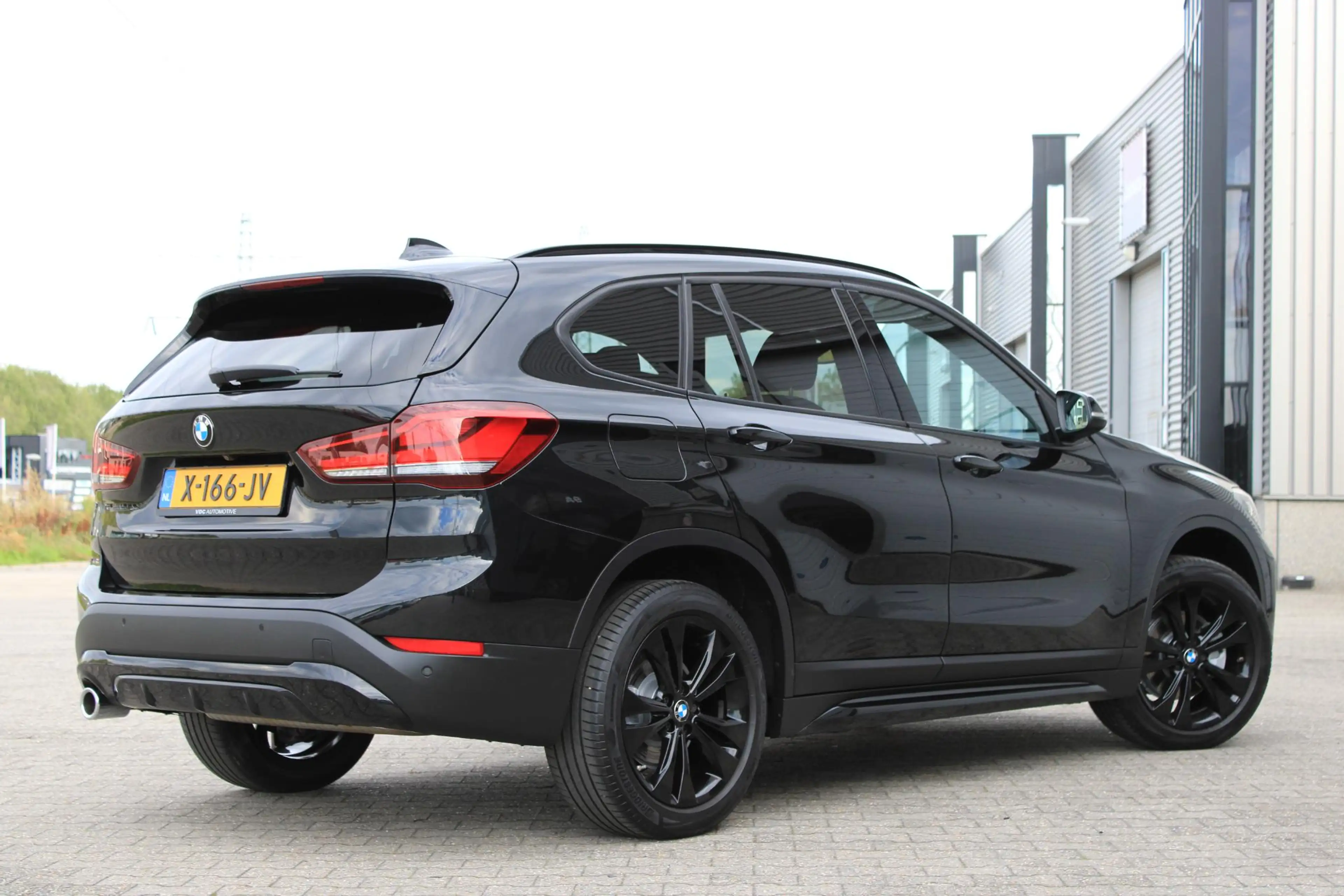 BMW X1 sDrive18i Camera | Stoelverwarming | Navi | Leder — photo 14