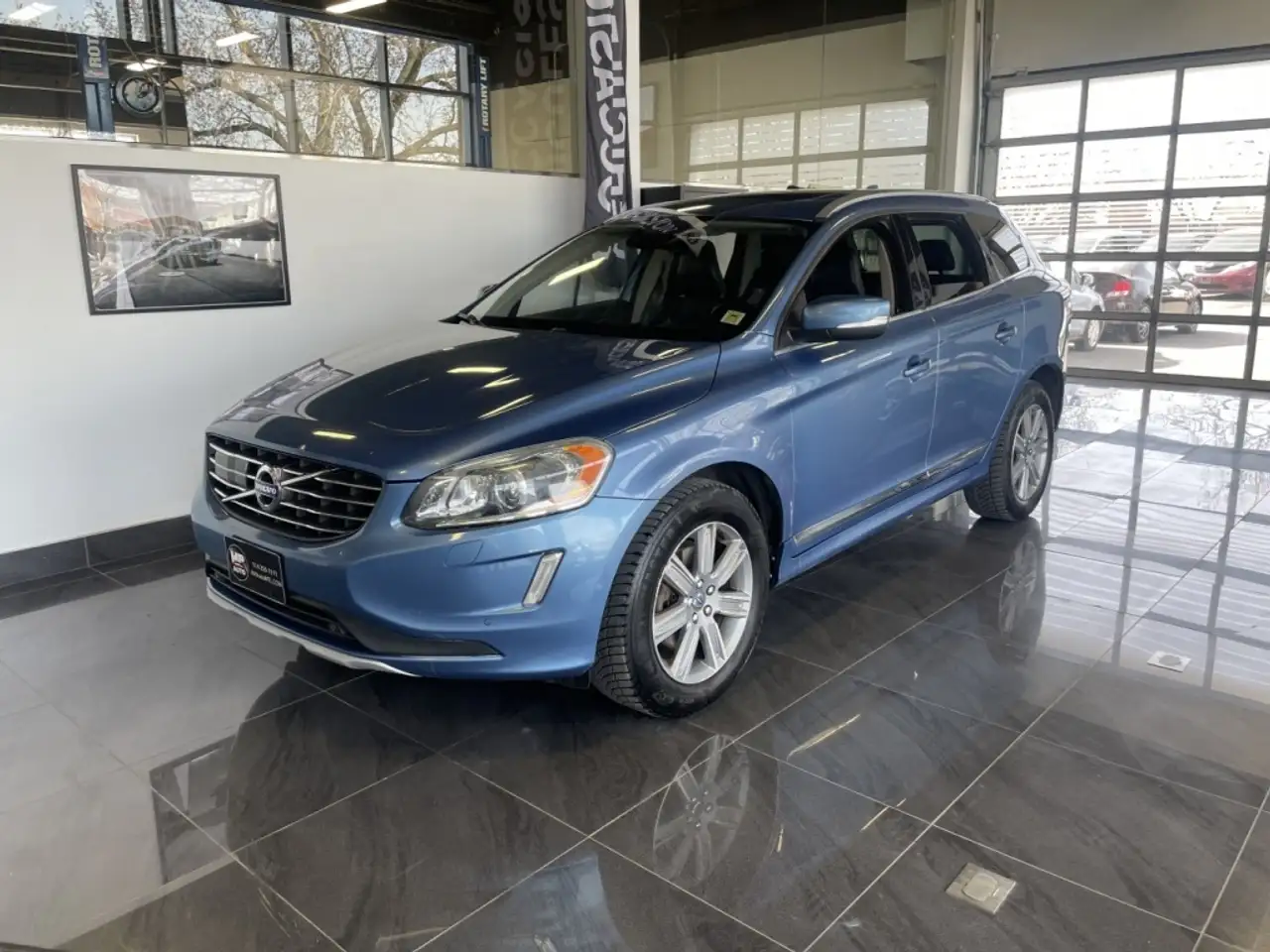 2016 Volvo XC60