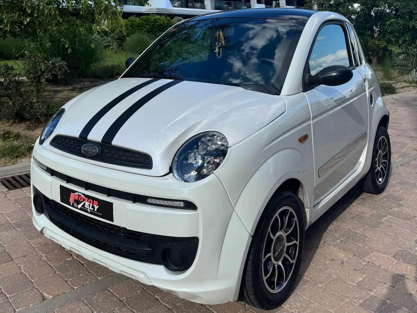 Microcar Due Microcar Due, 2018 – Edición con look deportivo Schwarz - 2