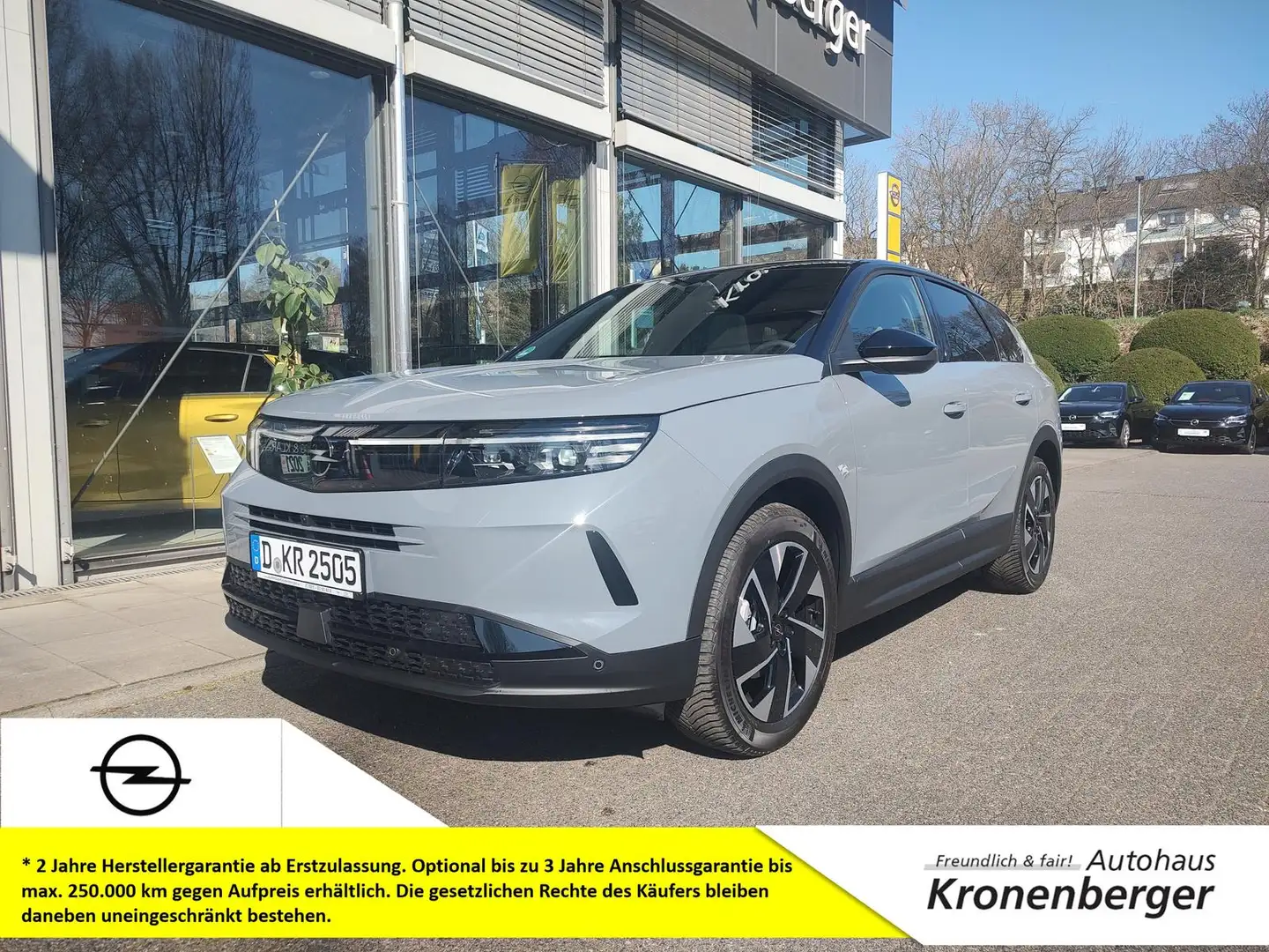 Opel Grandland 1.2 GS AT Schiebedach 360° RFK Navi Grijs - 1