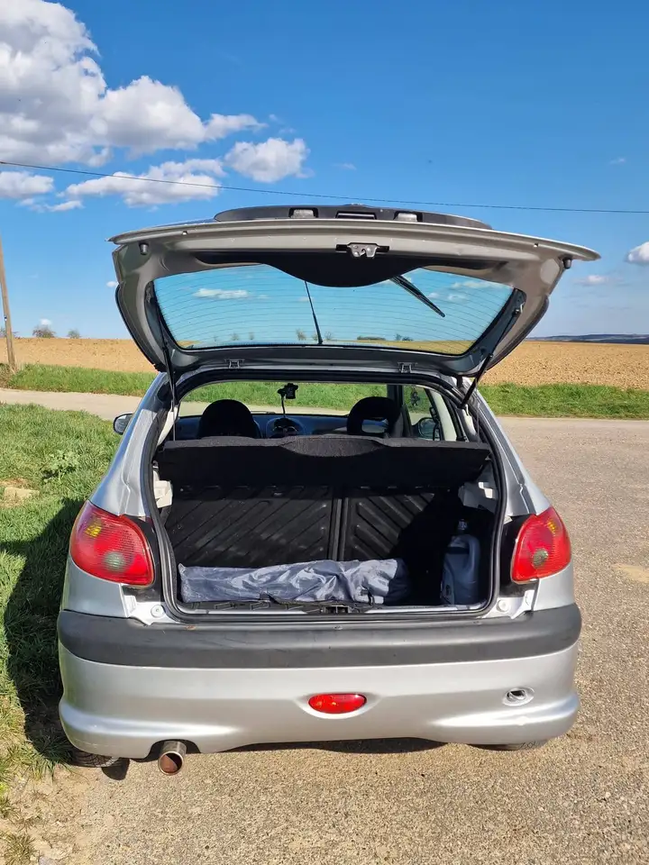 Peugeot 206, foto 3