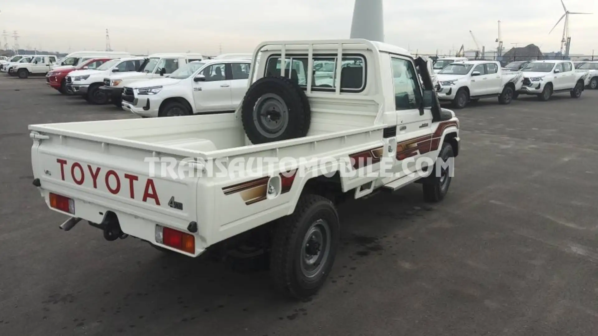 Toyota Land Cruiser GRJ Single Cab - EXPORT OUT EU TROPICAL VERSION -  Beige - 2