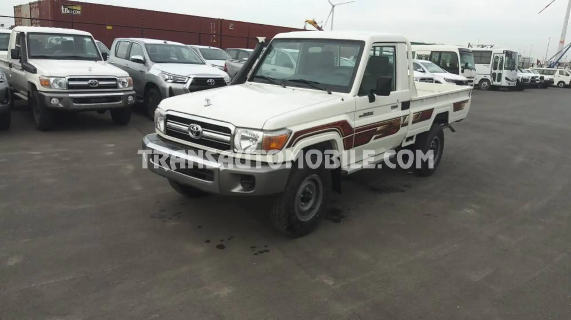 Toyota Land Cruiser GRJ Single Cab - EXPORT OUT EU TROPICAL VERSION -  Beige - 1
