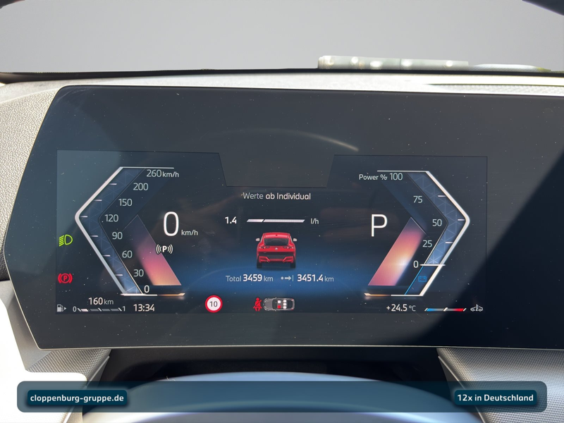 BMW X2 sDrive20i — photo 14