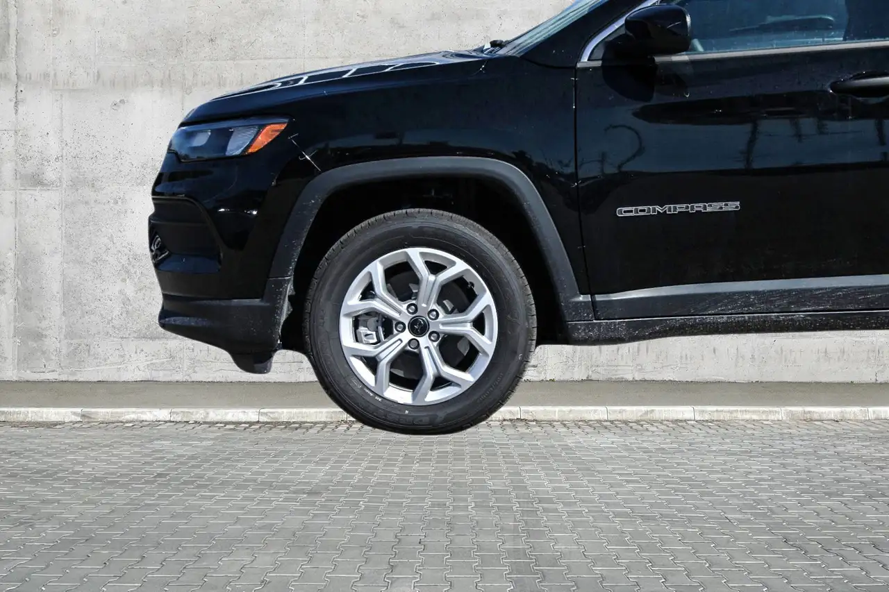 Jeep Compass снимка Jeep Compass