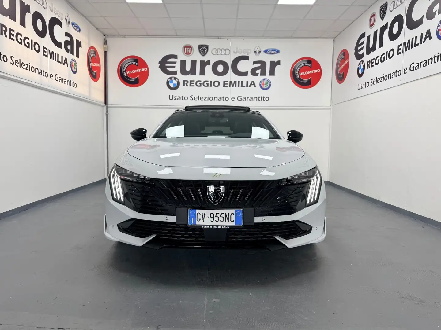 Peugeot 508 508 Plug-in Hybrid4 360 e-EAT8 SW Peugeot Sport En Bianco - 2