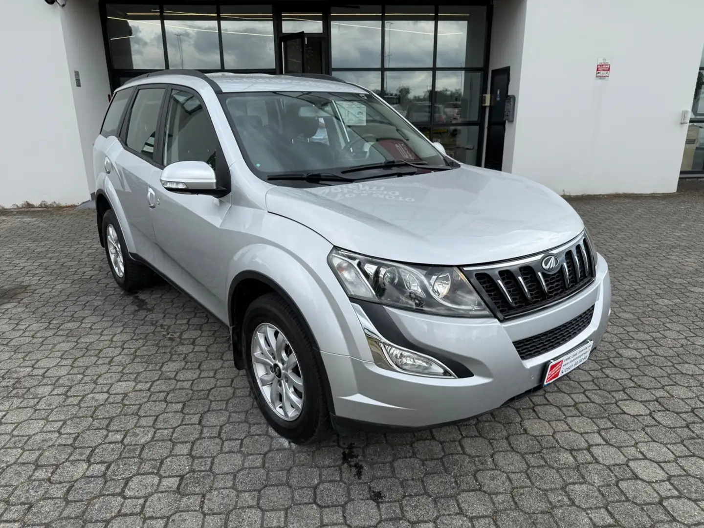 Mahindra XUV500 2.2 16V FWD W8 Grigio - 2