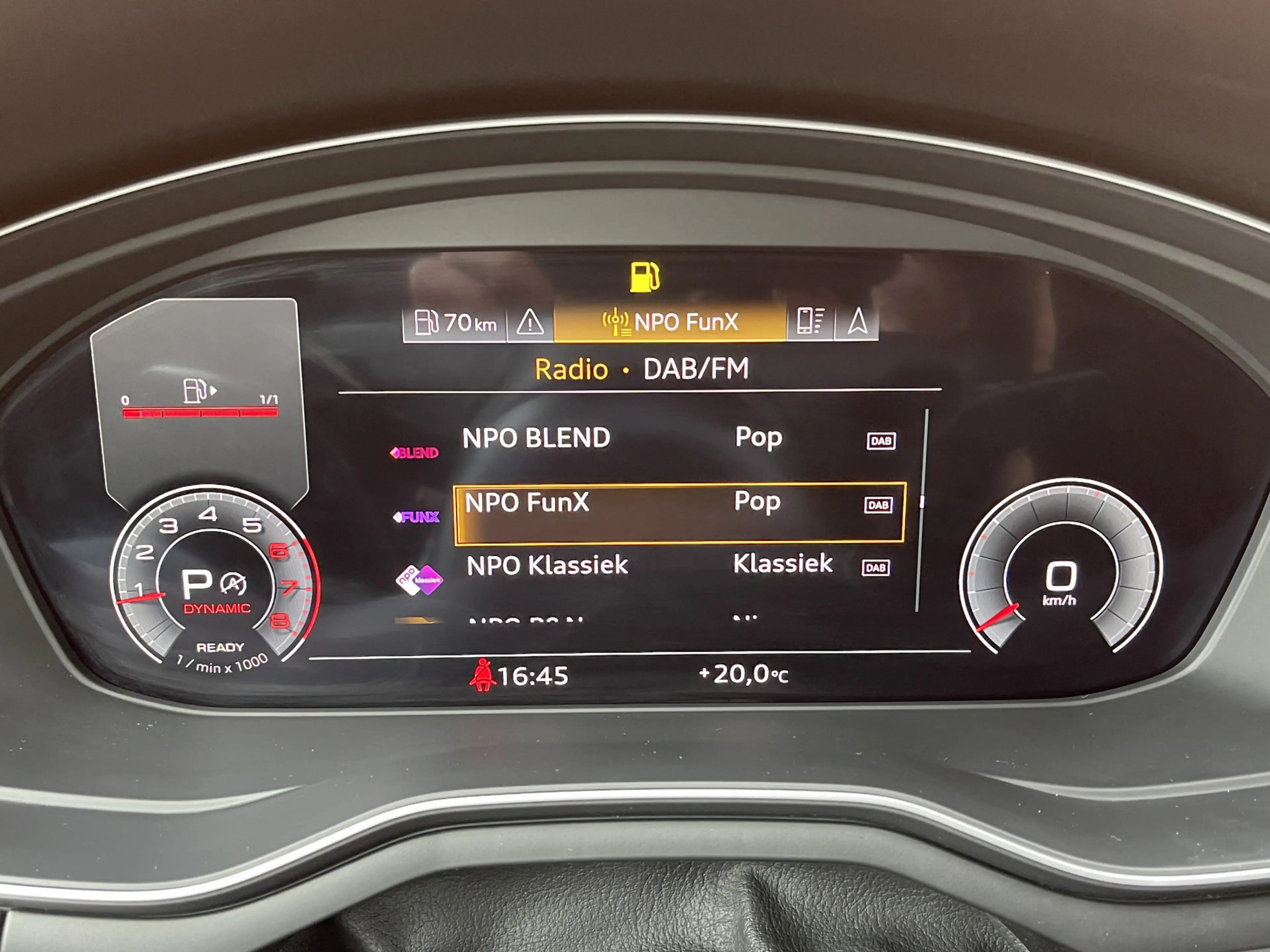 Audi A5 Sportback 40 TFSI quattro S edition | Trekhaak Weg — photo 19