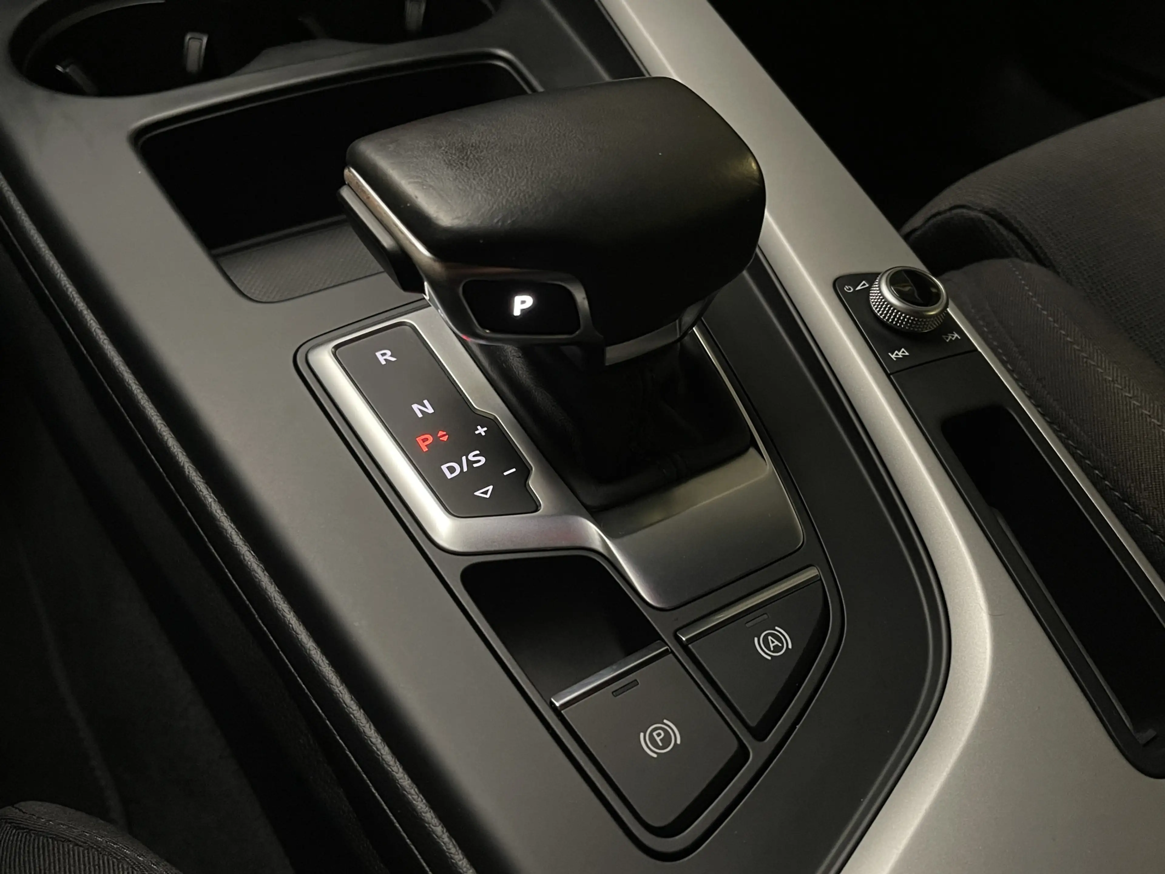 Audi A5 Sportback 40 TFSI quattro S edition | Trekhaak Weg — photo 21