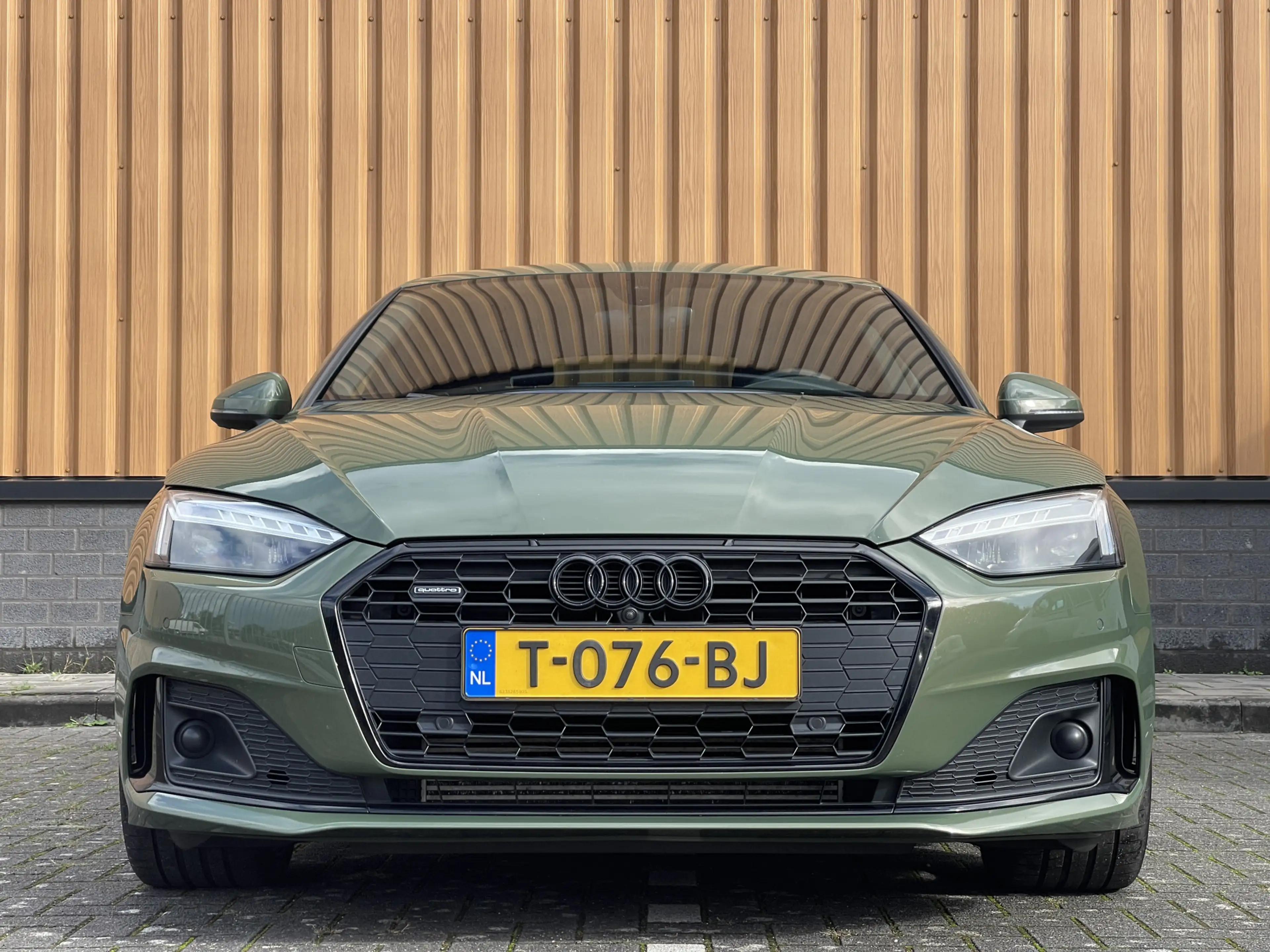 Audi A5 Sportback 40 TFSI quattro S edition | Trekhaak Weg — photo 2