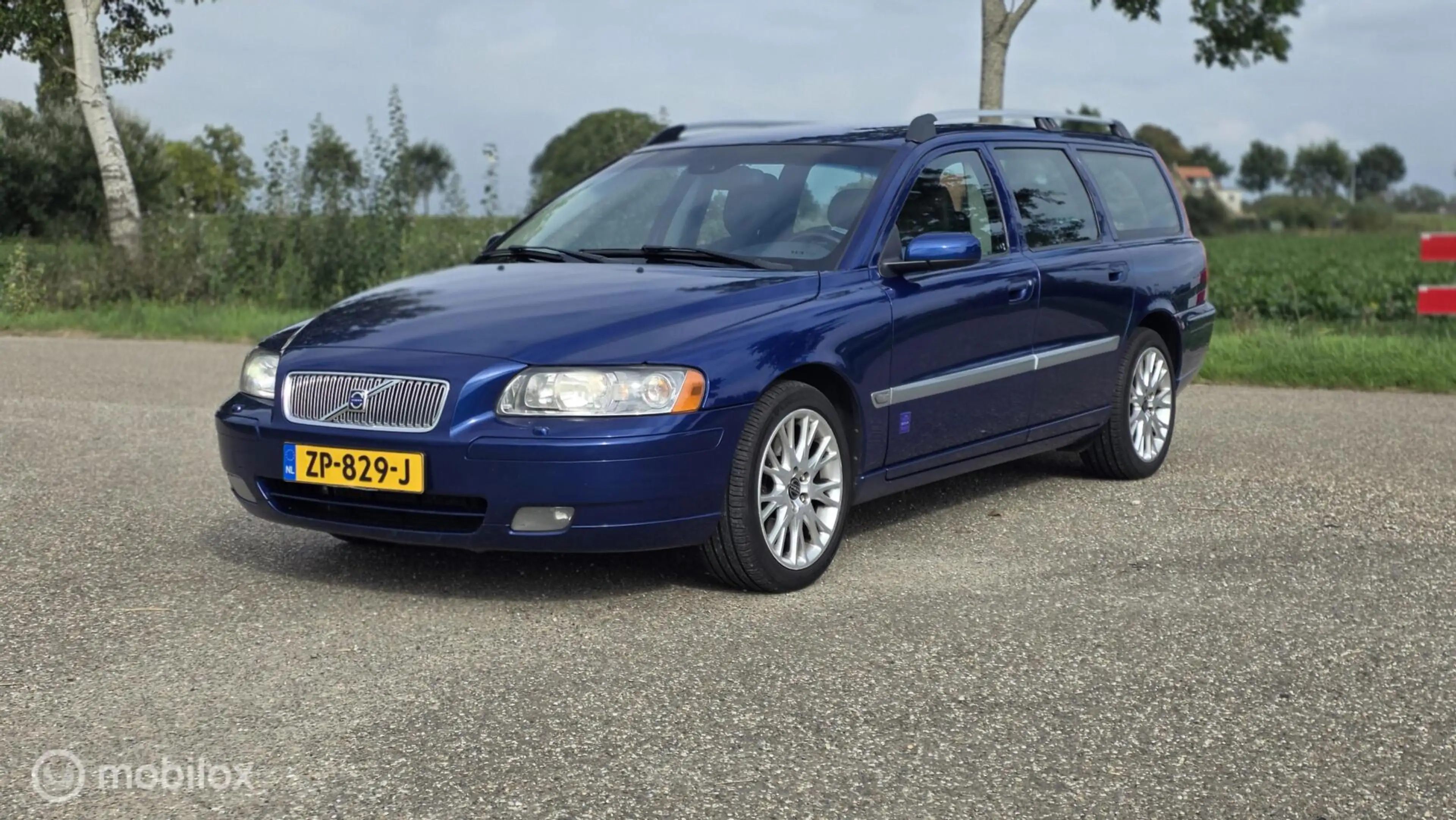 Volvo V70 2.5T Ocean Race aut. — photo 4