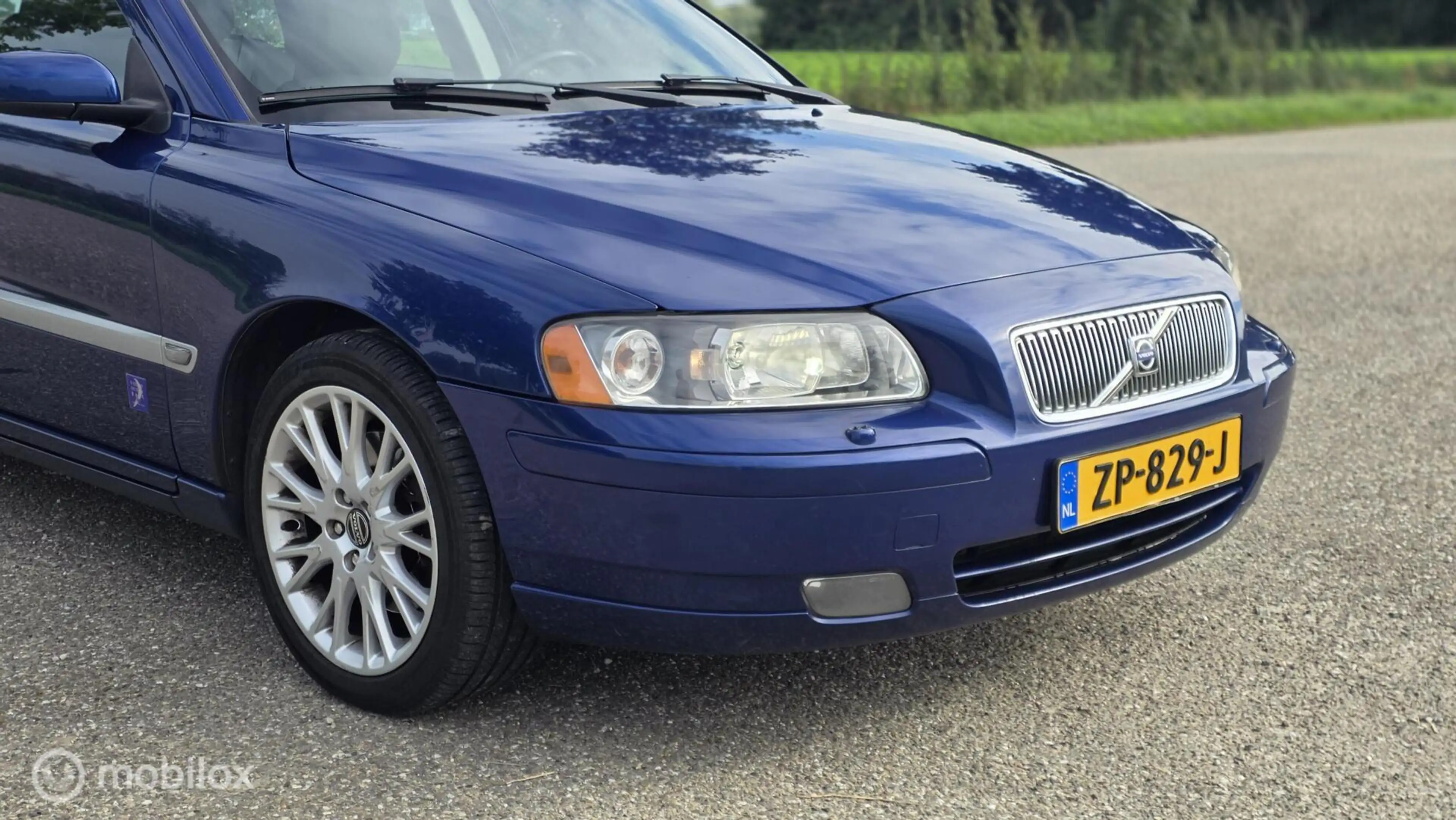 Volvo V70 2.5T Ocean Race aut. — photo 8