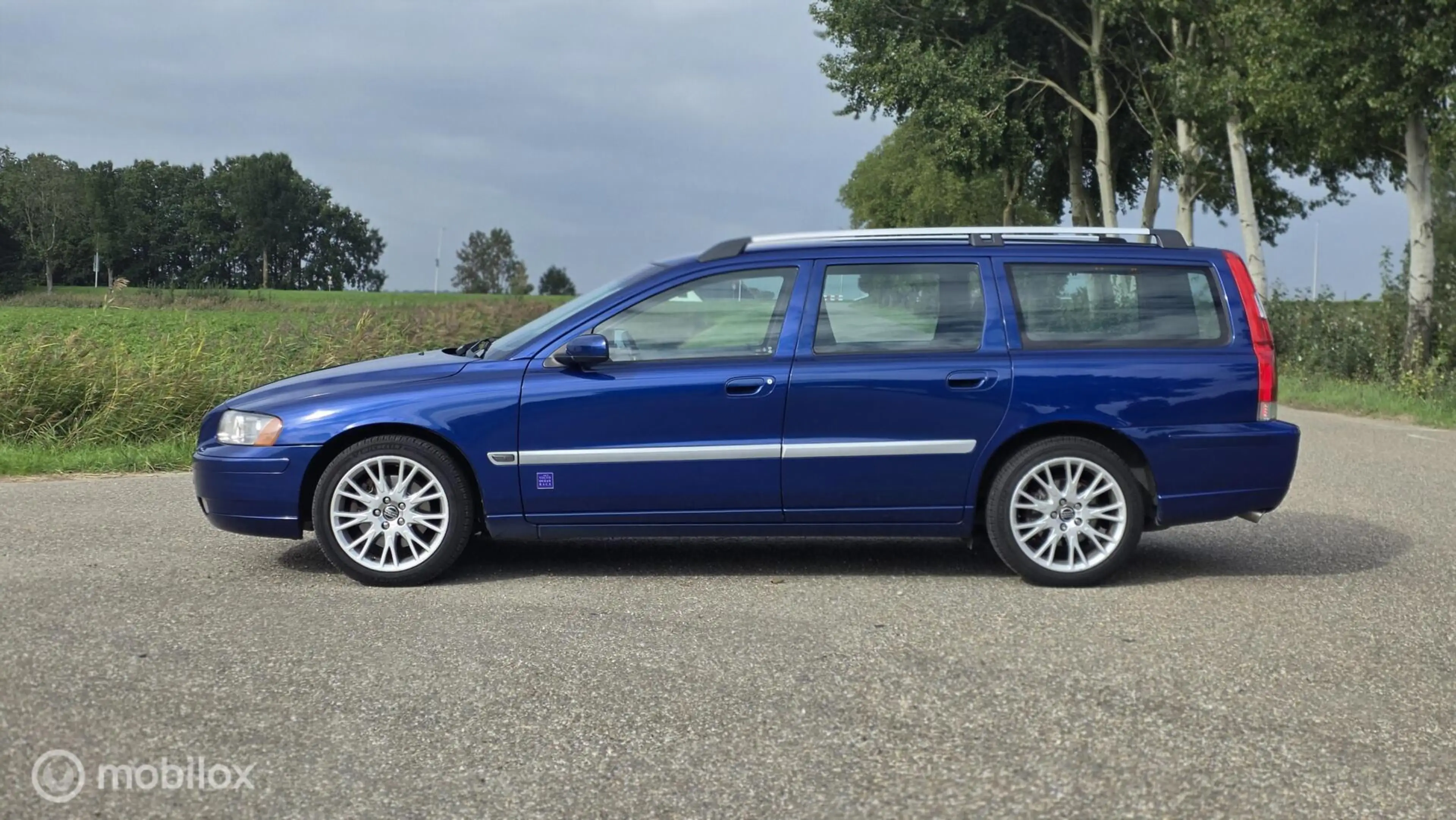 Volvo V70 2.5T Ocean Race aut. — photo 3