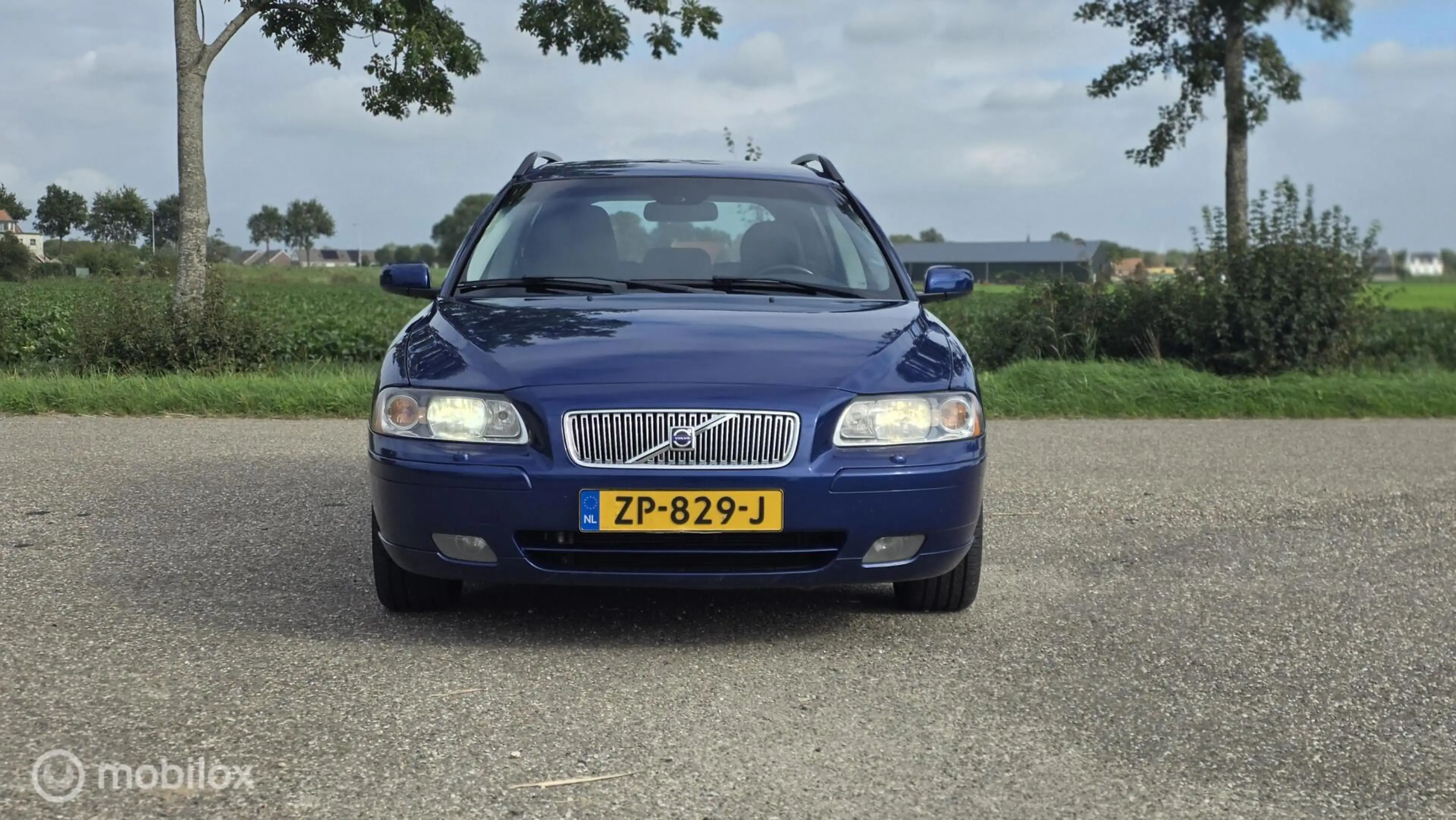 Volvo V70 2.5T Ocean Race aut. — photo 6