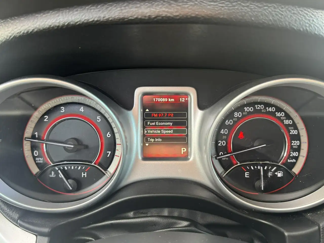 Dodge Journey снимка Dodge Journey
