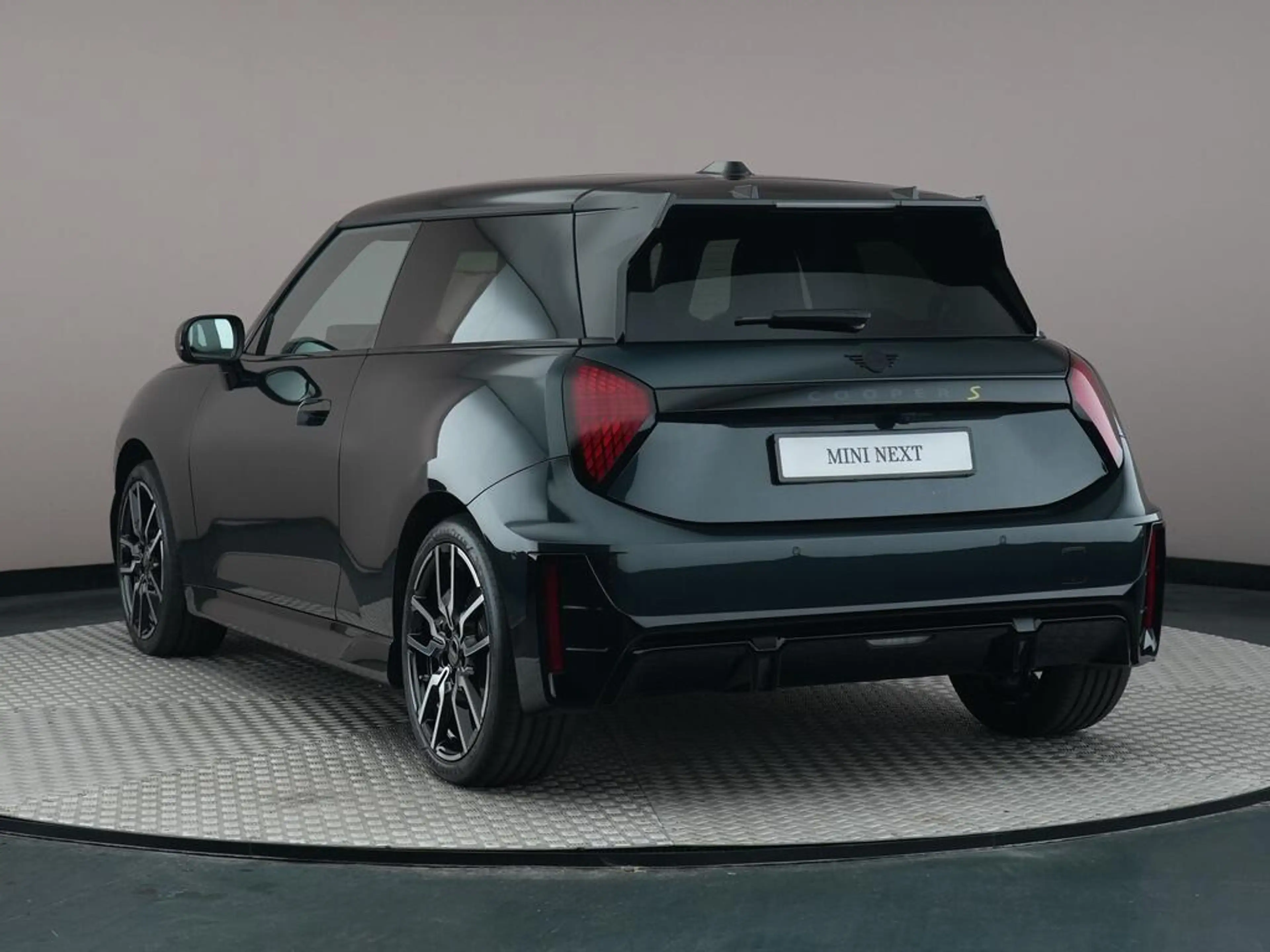 MINI John Cooper Works 3-Deurs SE Cooper M 54.2 kWh — photo 11