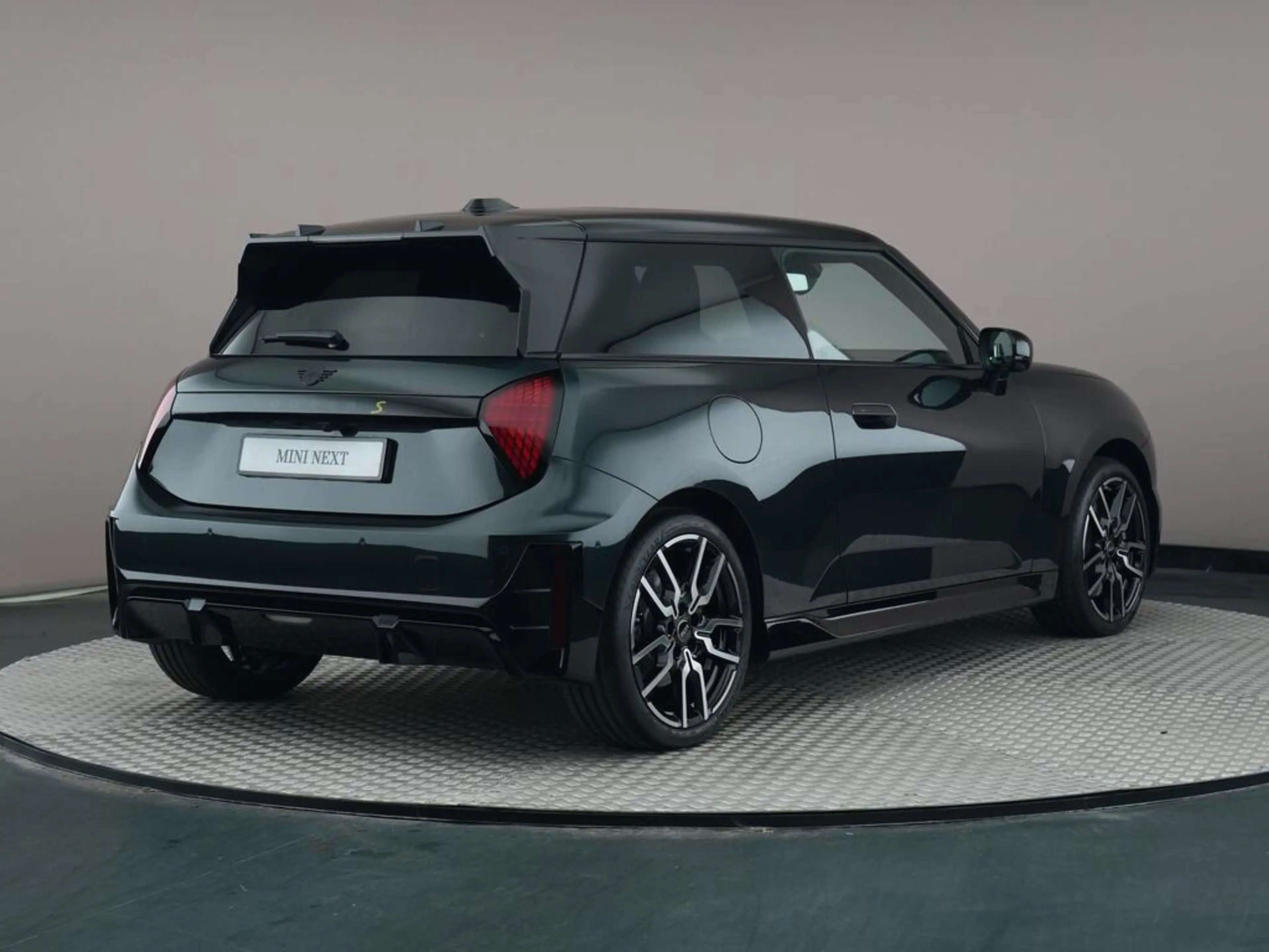 MINI John Cooper Works 3-Deurs SE Cooper M 54.2 kWh — photo 10