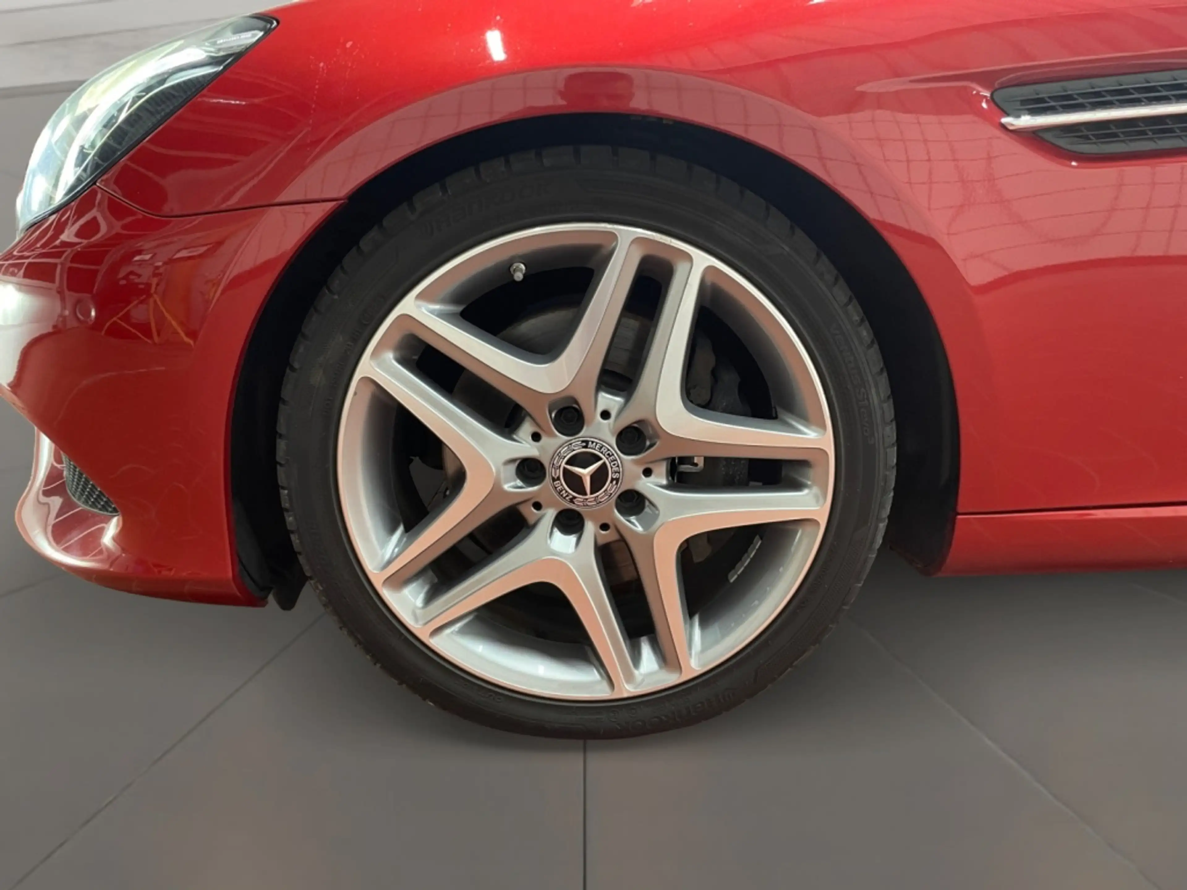 Mercedes-Benz SLC 300 Roadster  AMG+Comand+Carbon+Pano+Cam+LED — photo 7